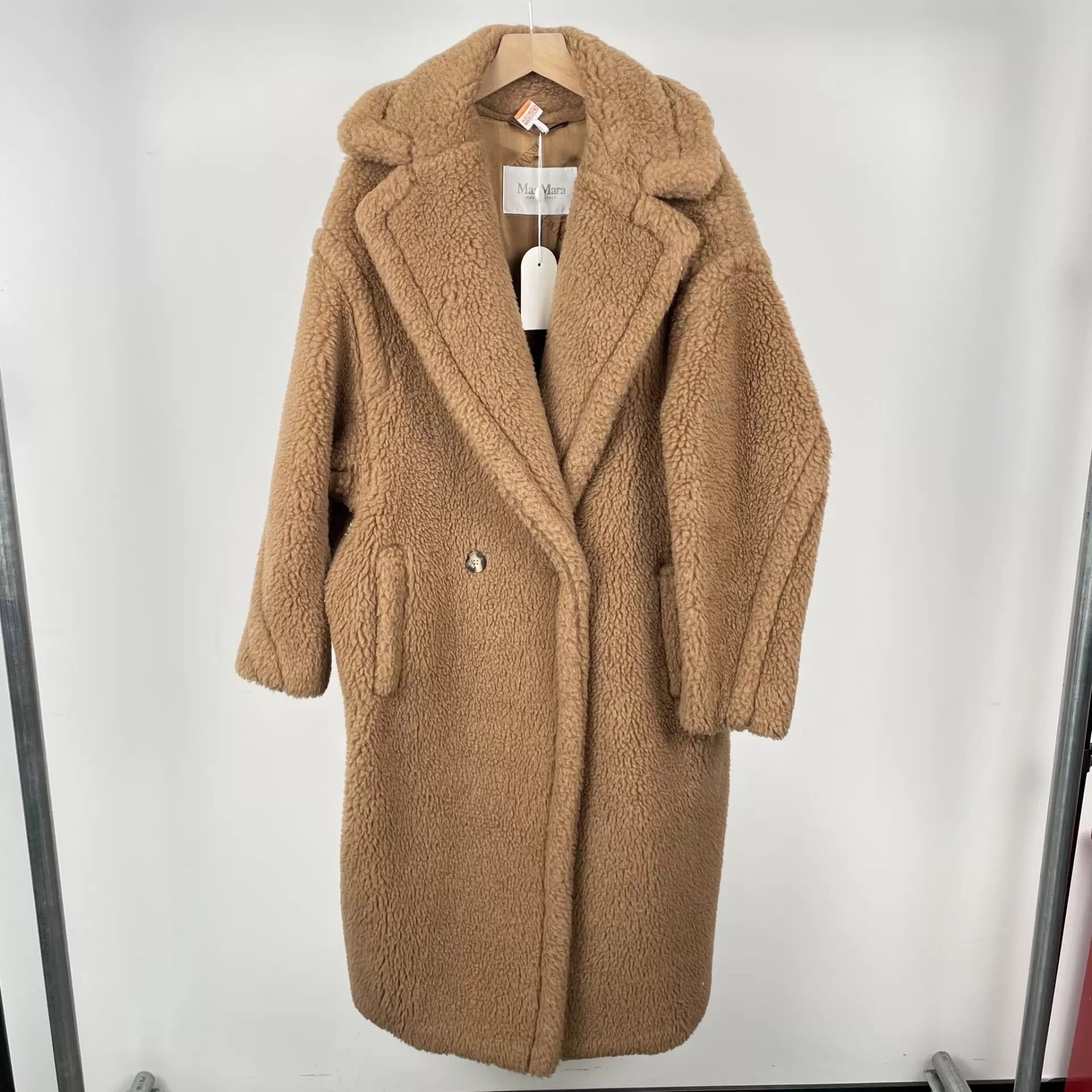 Max Mara MaxMara Teddy Coat S Excellent Condition Size S / US 4 / IT 40 - 1 Thumbnail