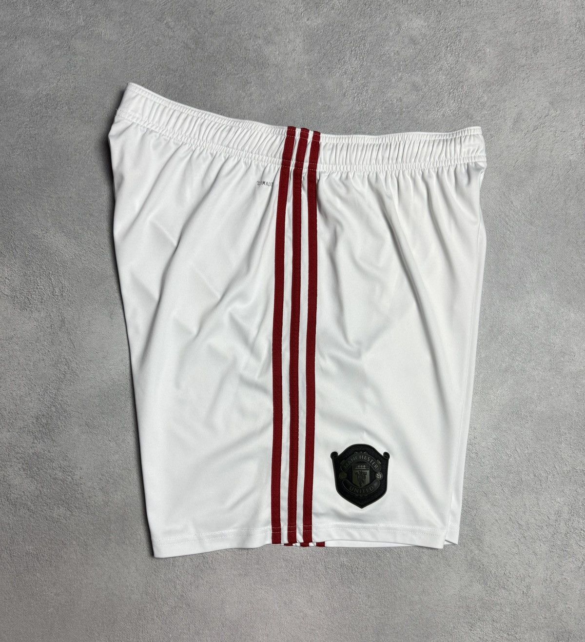 Adidas Manchester United 2019 2020 Home Football Shirts Adidas Size US 36 / EU 52 - 3 Thumbnail