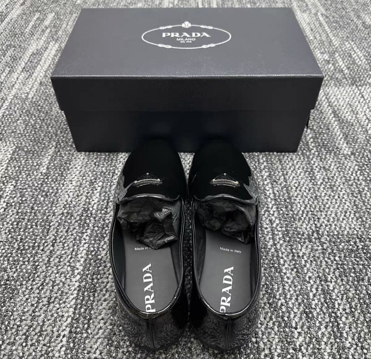 Prada Prada Triangle Logo Slip-On Loafers J42 Size US 9.5 / EU 42-43 - 3 Thumbnail