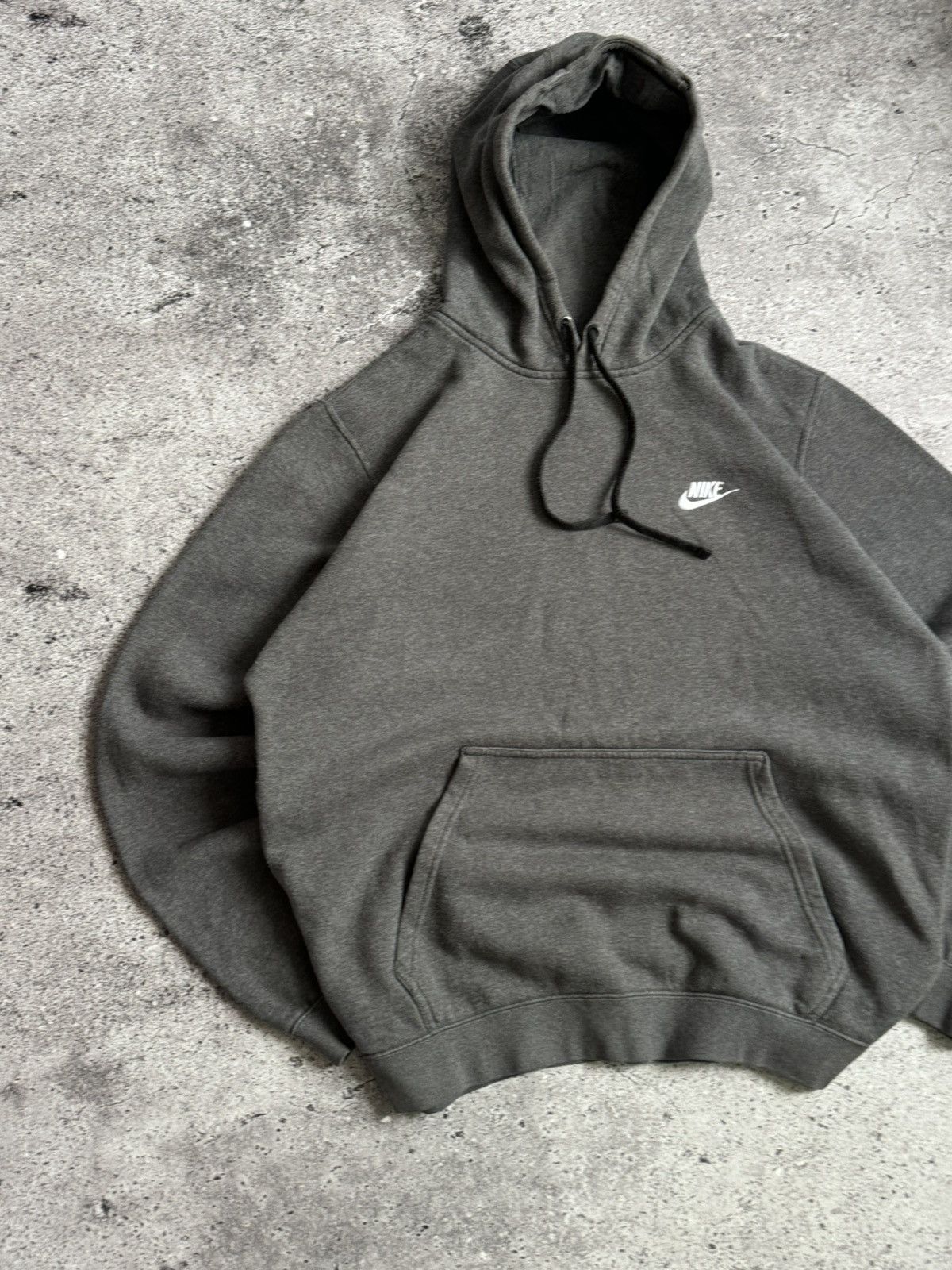 Nike × Vintage Vintage Nike Y2K oversized distressed hoodie Size US L / EU 52-54 / 3 - 6 Thumbnail