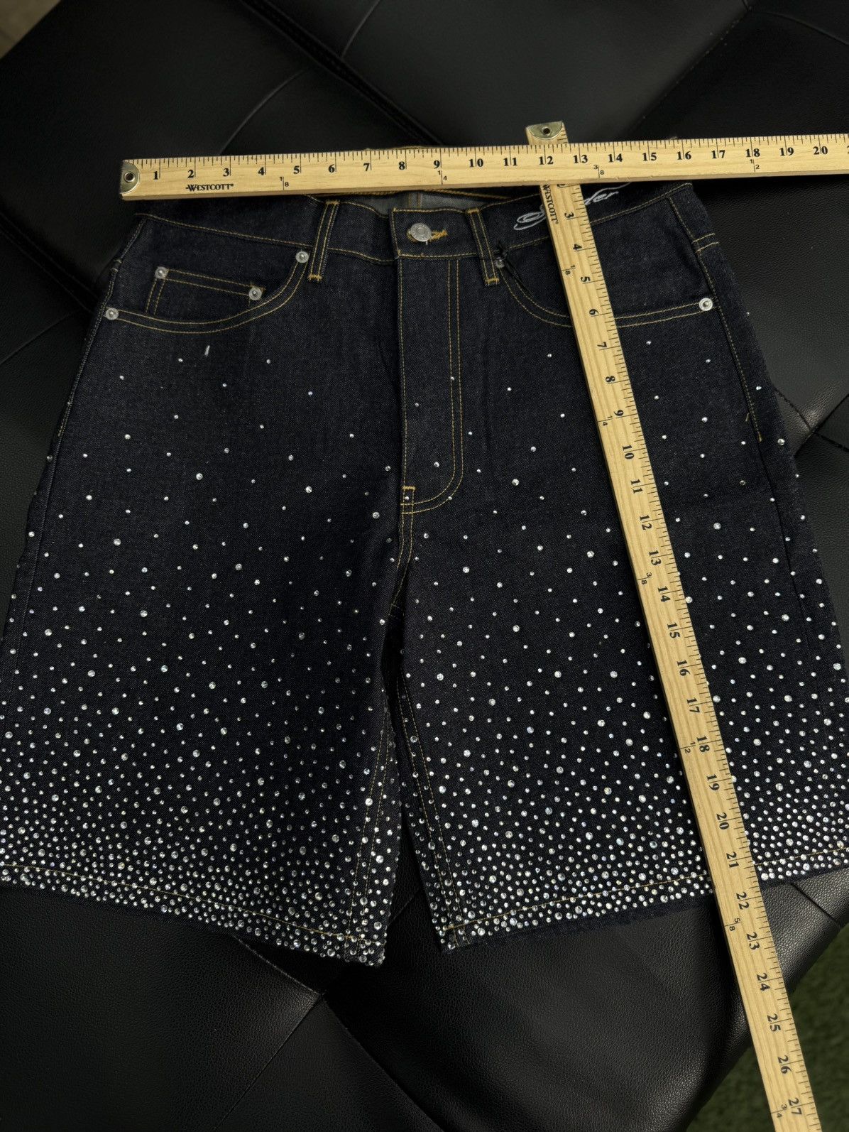 Sp5der Sp5der Rhinestone Crystal Jean Shorts Size (30) NEW Size US 30 / EU 46 - 7 Thumbnail