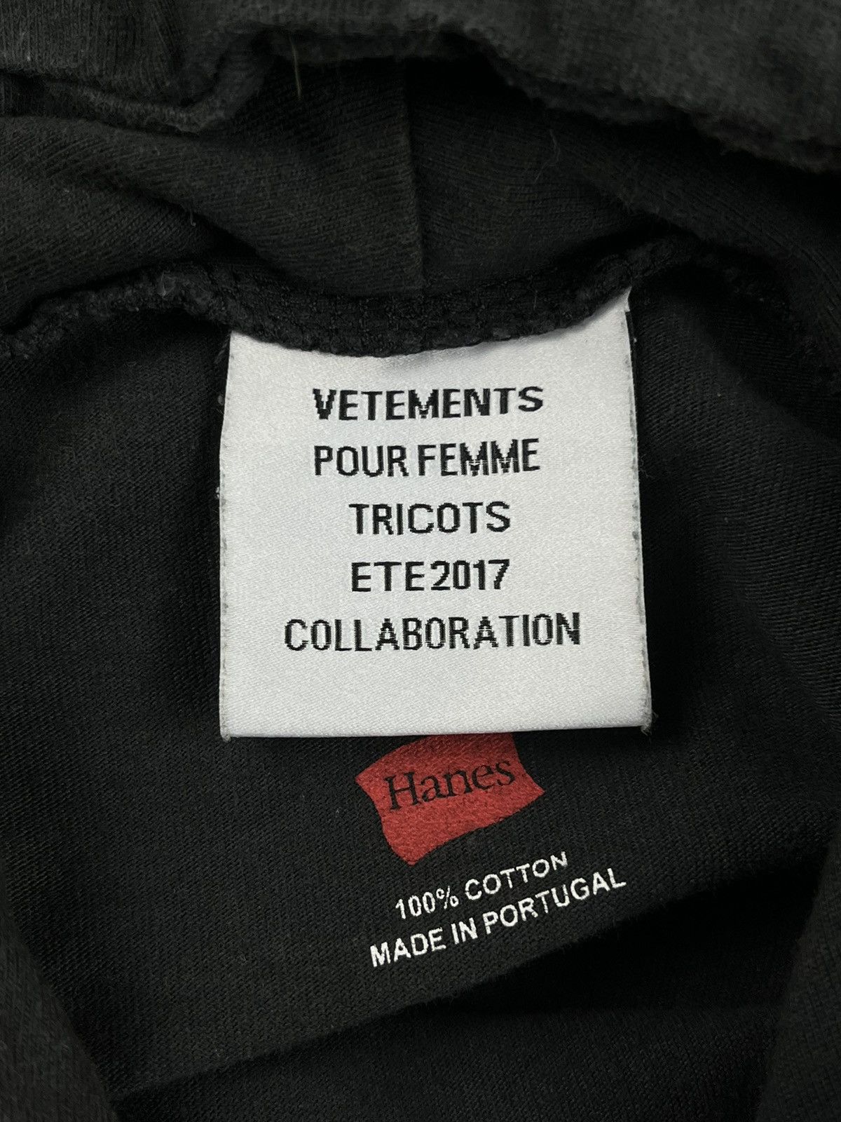 Vetements SS17 Vetements Staff Oversized Tour Hoodie Black Size US S / EU 44-46 / 1 - 7 Thumbnail