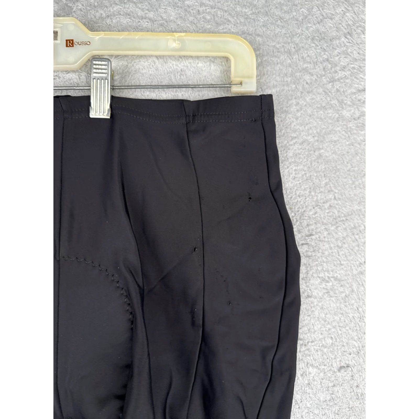 Vintage VINTAGE Canari Cycling Shorts Mens Large Black Padded Chamois Bike Compression Grippers Size US 33 - 5 Thumbnail