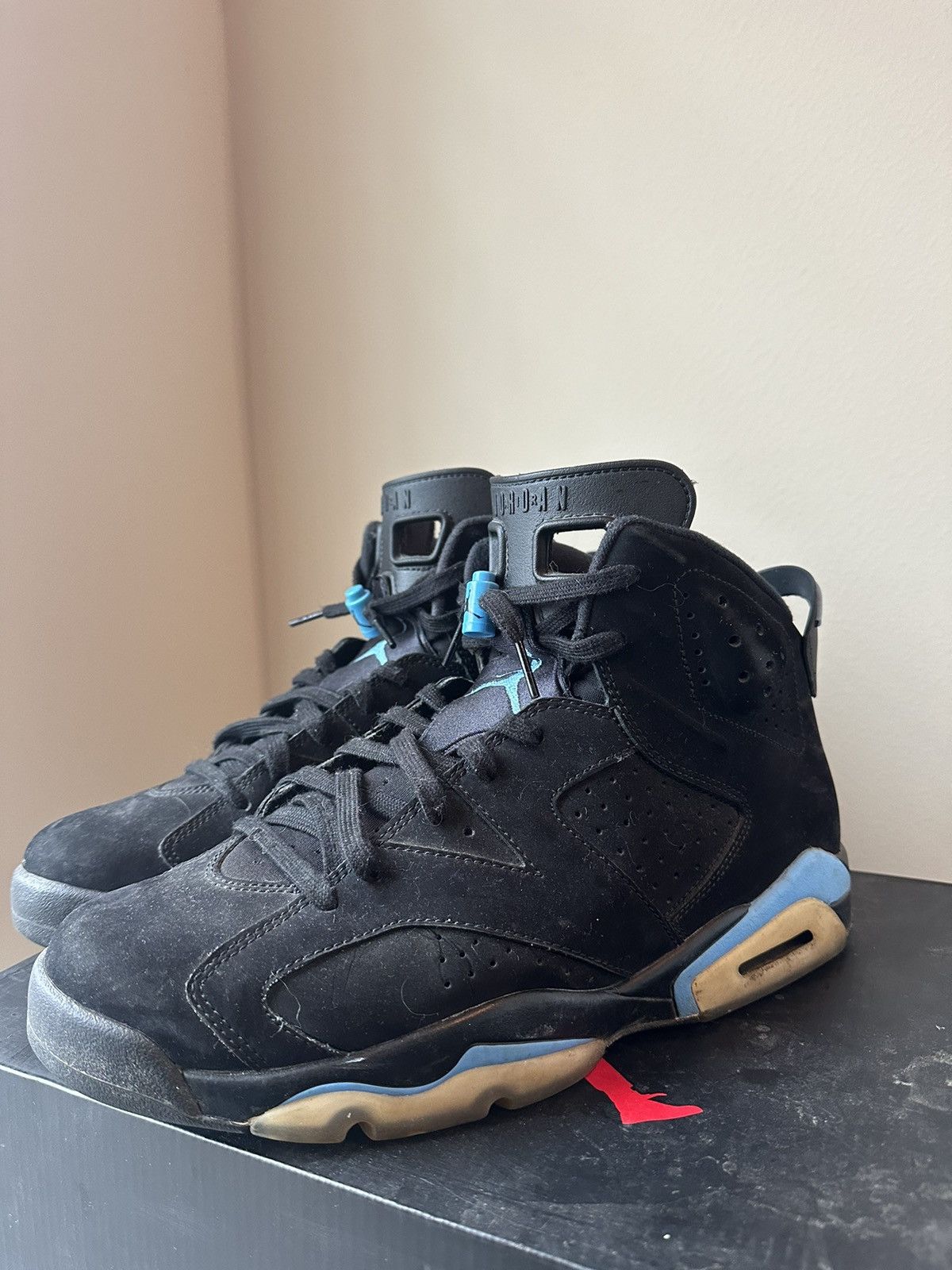 Jordan Brand Jordan 6 UNC Black Size US 11 / EU 44 - 2 Thumbnail