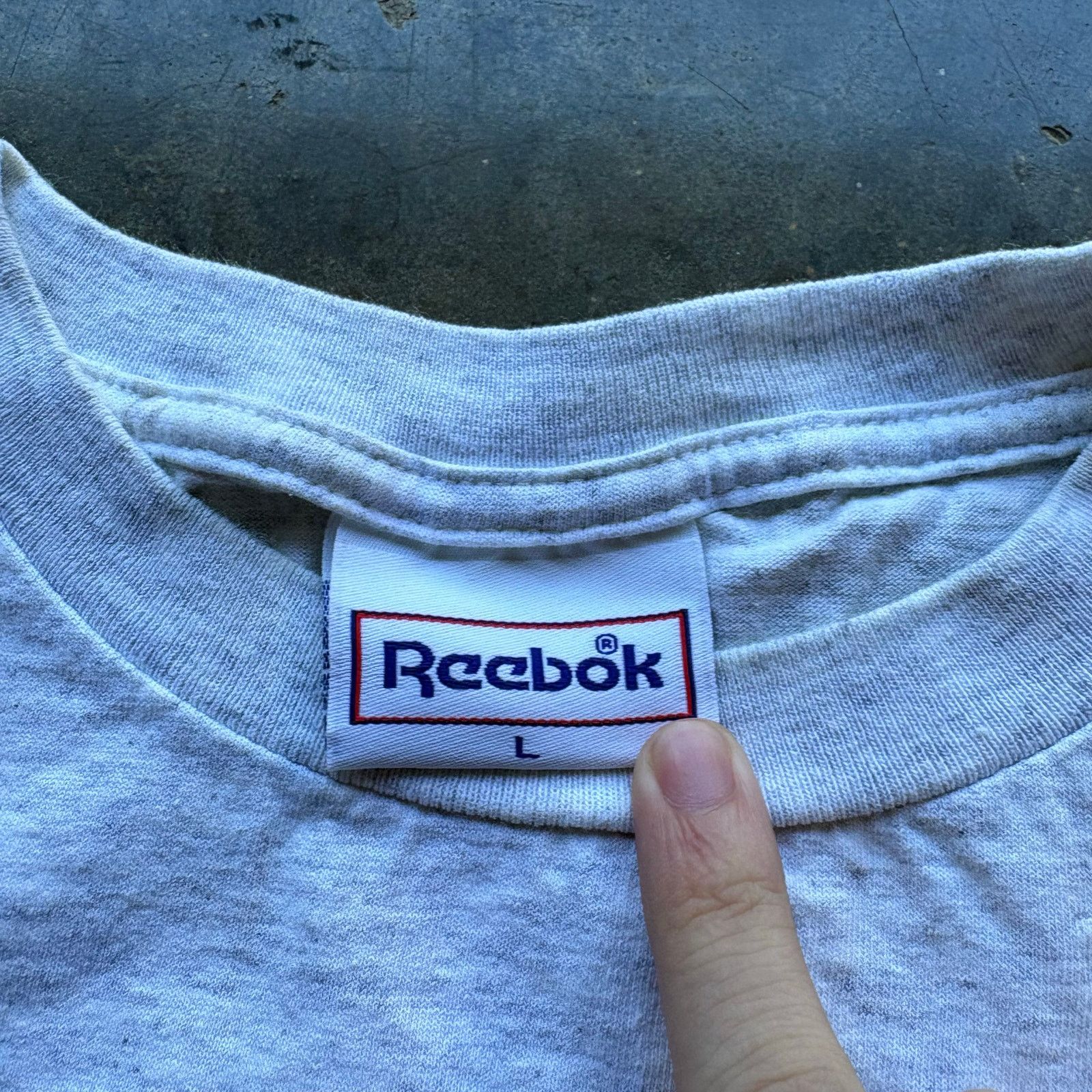 Reebok Vintage 90s Reebok PLAY Hard T-shirt Size US L / EU 52-54 / 3 - 3 Thumbnail