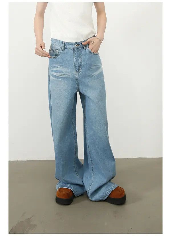 Japanese Brand VIBE Men's blue loose straight washed whisker jeans Size US 32 / EU 48 - 3 Thumbnail