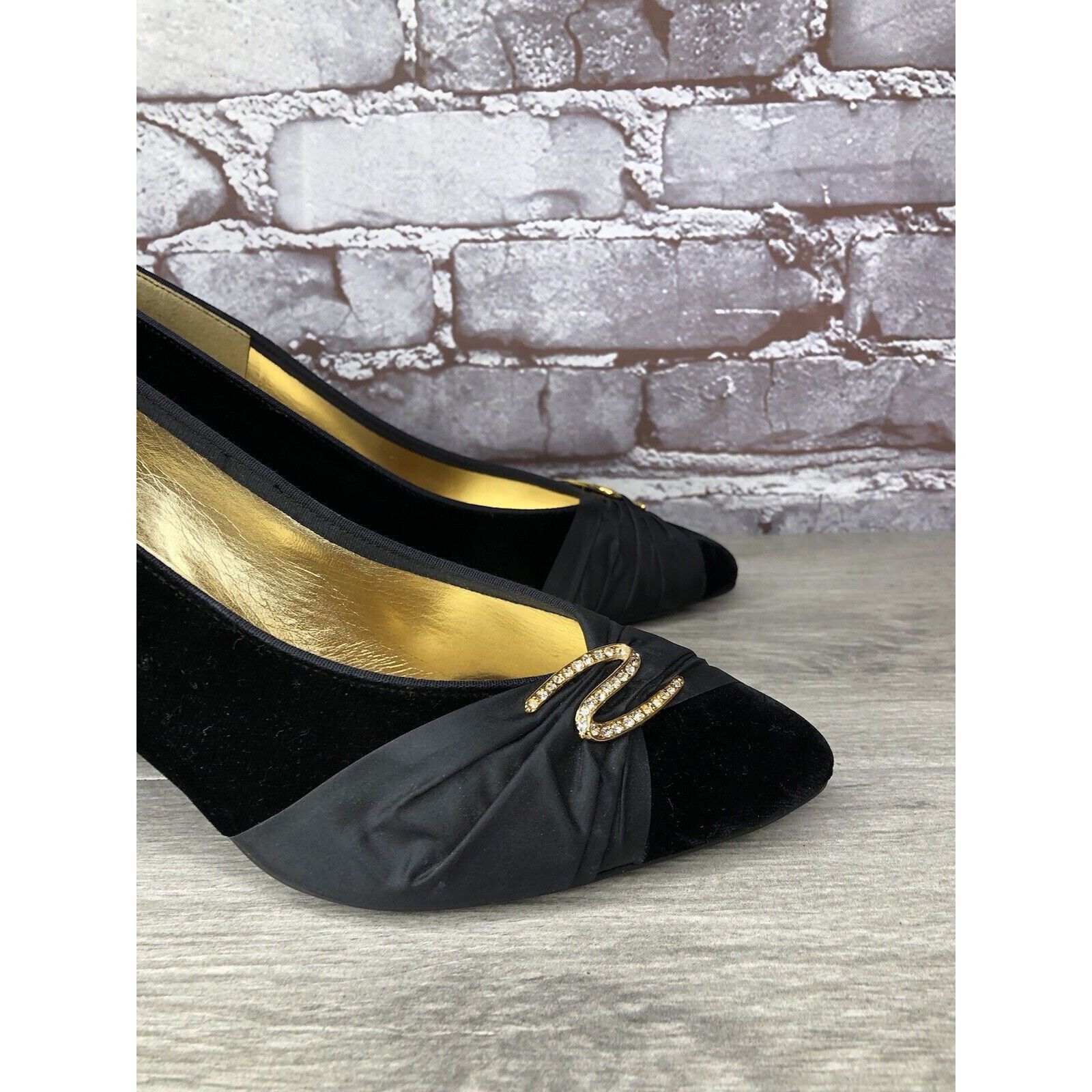 Other Private Collection Black Suede Rhinestone Pointed Toe Pumps Size US 9.5 / IT 39.5 - 4 Thumbnail