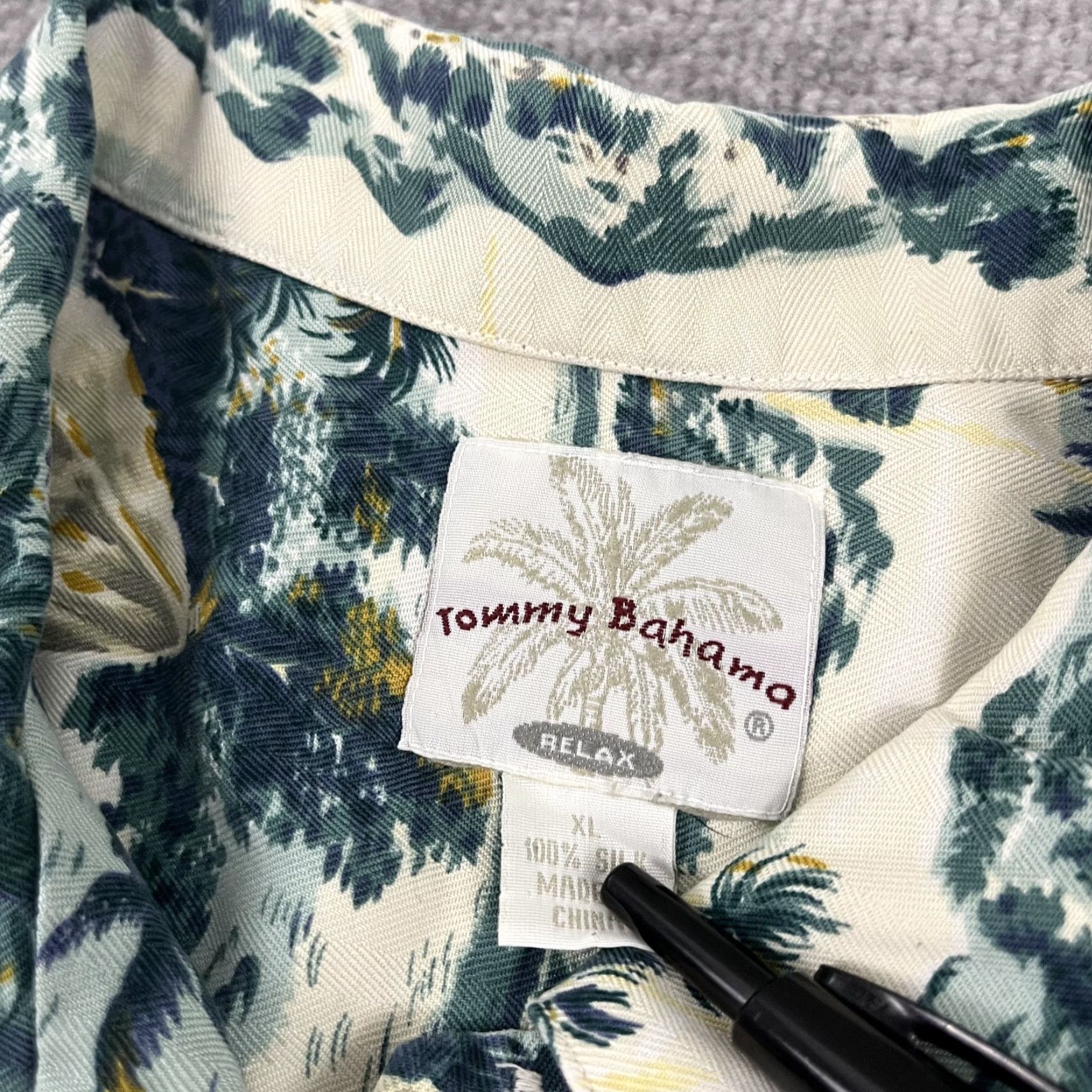 Tommy Bahama Tommy Bahama Shirt XL Mens Green Island Aloha Hawaiian Resort Size US XL / EU 56 / 4 - 2 Thumbnail