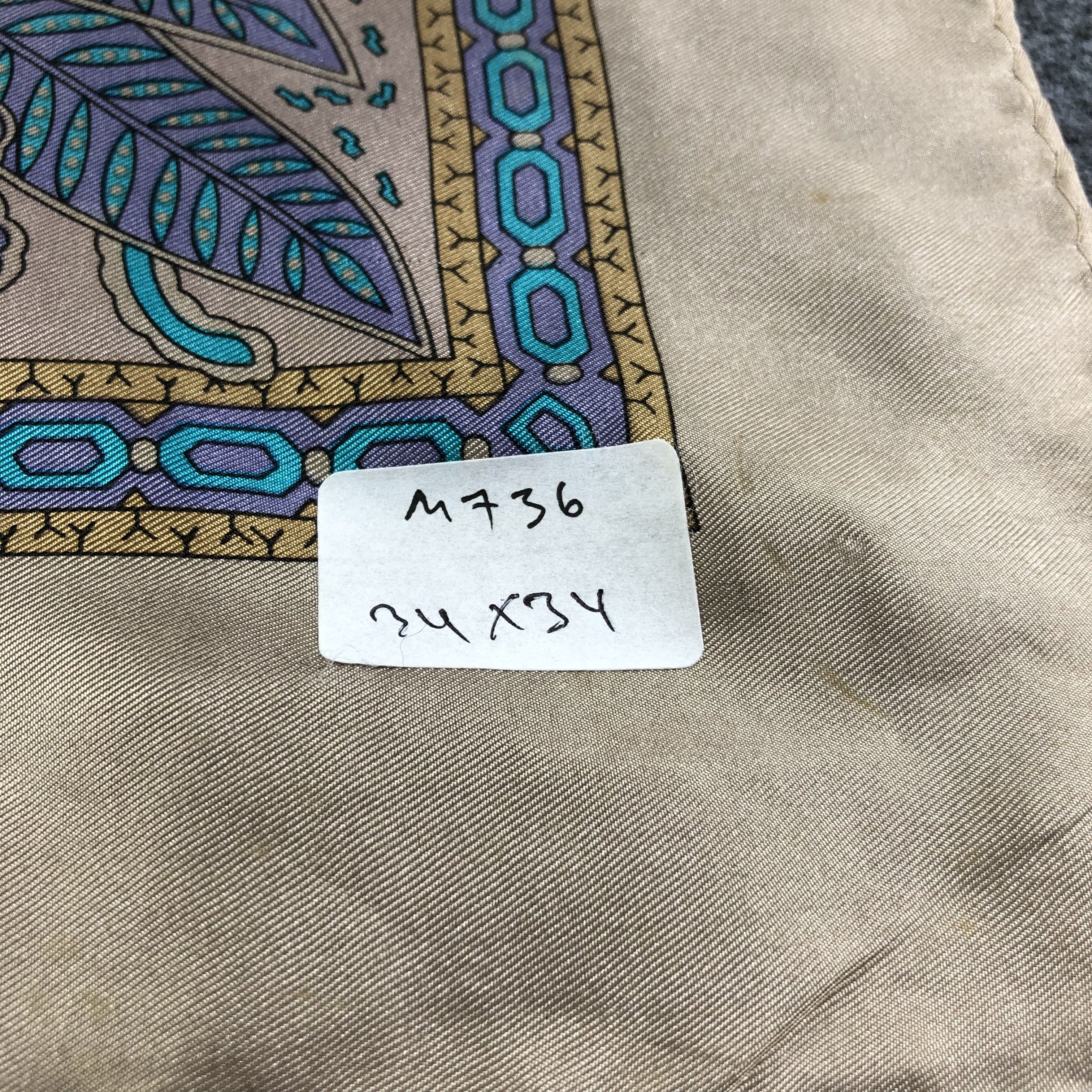 Vintage Luxury Floral Silk Scarf M736 Size ONE SIZE - 8 Thumbnail