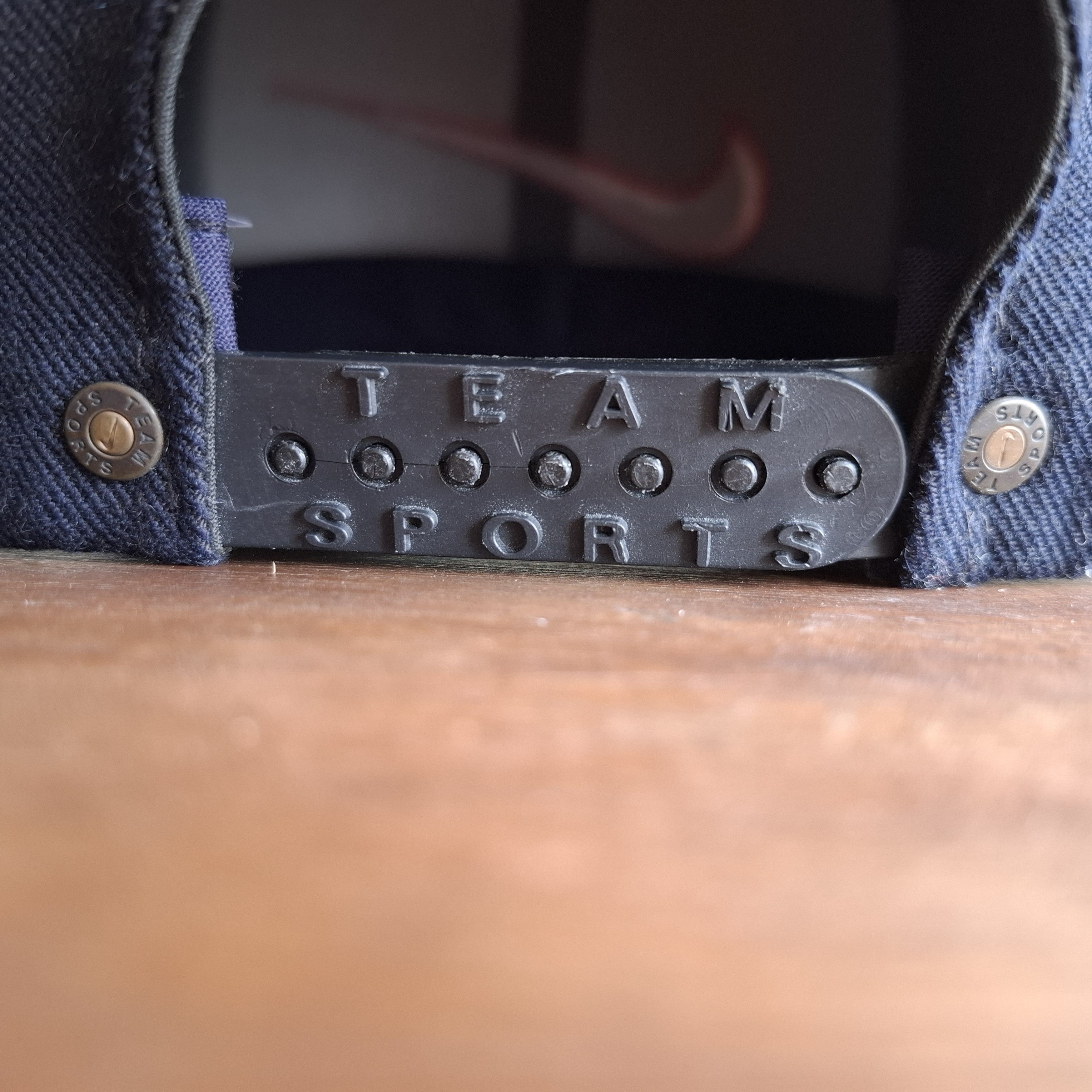 Nike VINTAGE NIKE TEAM SPORTS SNAPBACK Size ONE SIZE - 5 Thumbnail
