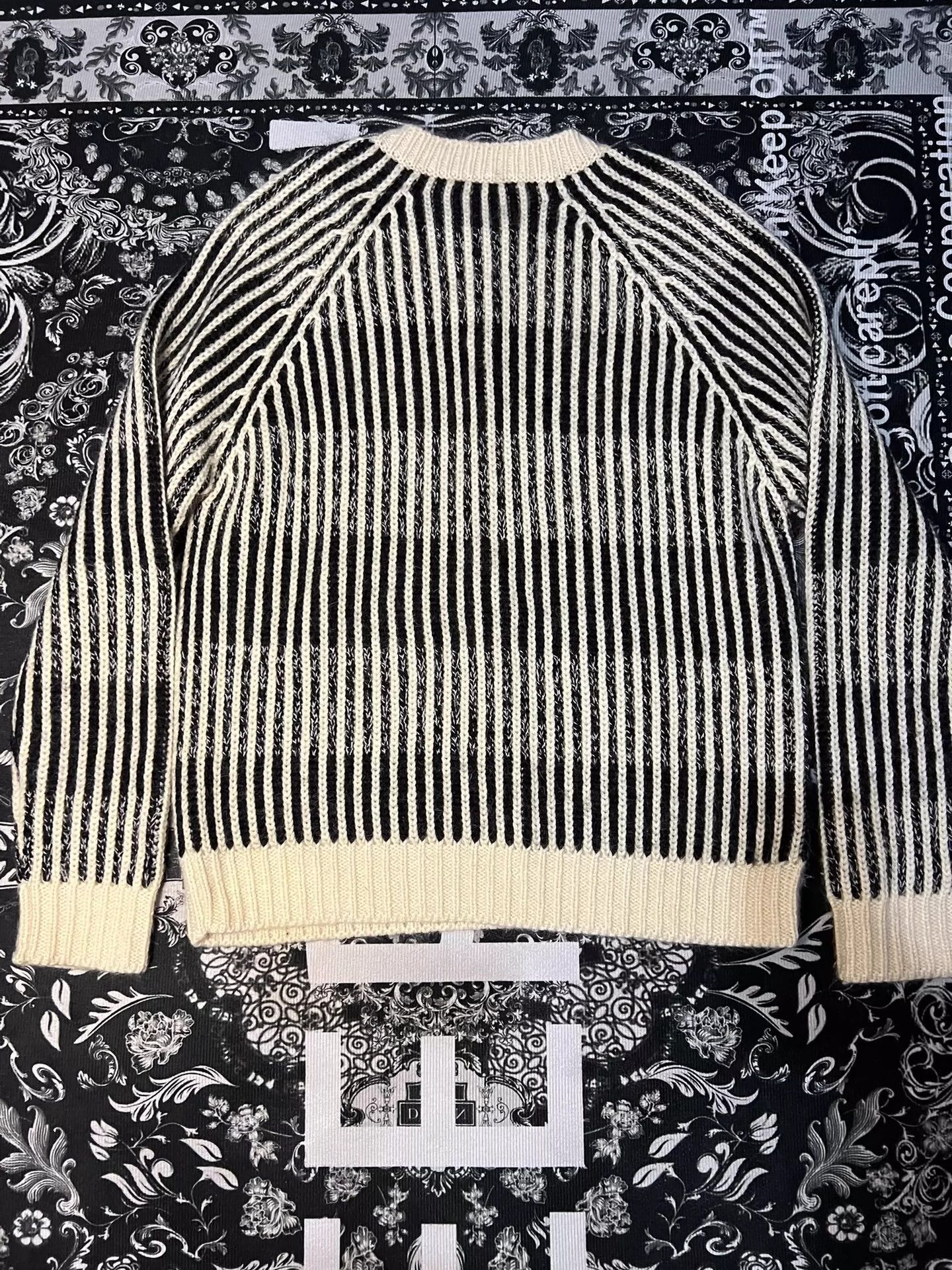 Saint Laurent Paris Saint Laurent Paris Saint Laurent Paris Cashmere striped s Size US L / EU 52-54 / 3 - 2 Thumbnail