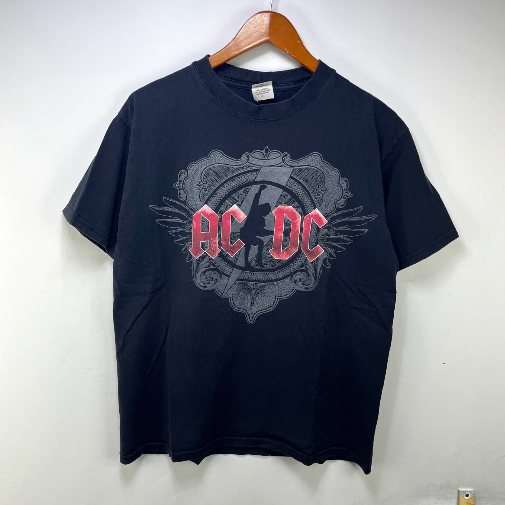 Vintage VINTAGE ACDC Y2K Tour T Shirt L Black Cotton Short Sleeve Crew Neck Men Shirt 2000s Band Concert Vintage Mens Size US L / EU 52-54 / 3 - 2 Thumbnail