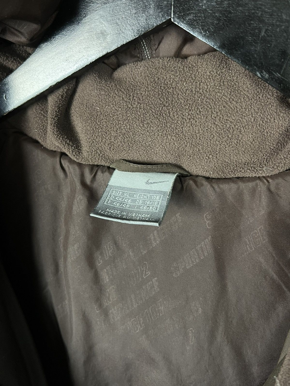 Vintage Vintage Nike Puffer Down Jacket Size L -XL Size XL / US 12-14 / IT 48-50 - 11 Thumbnail