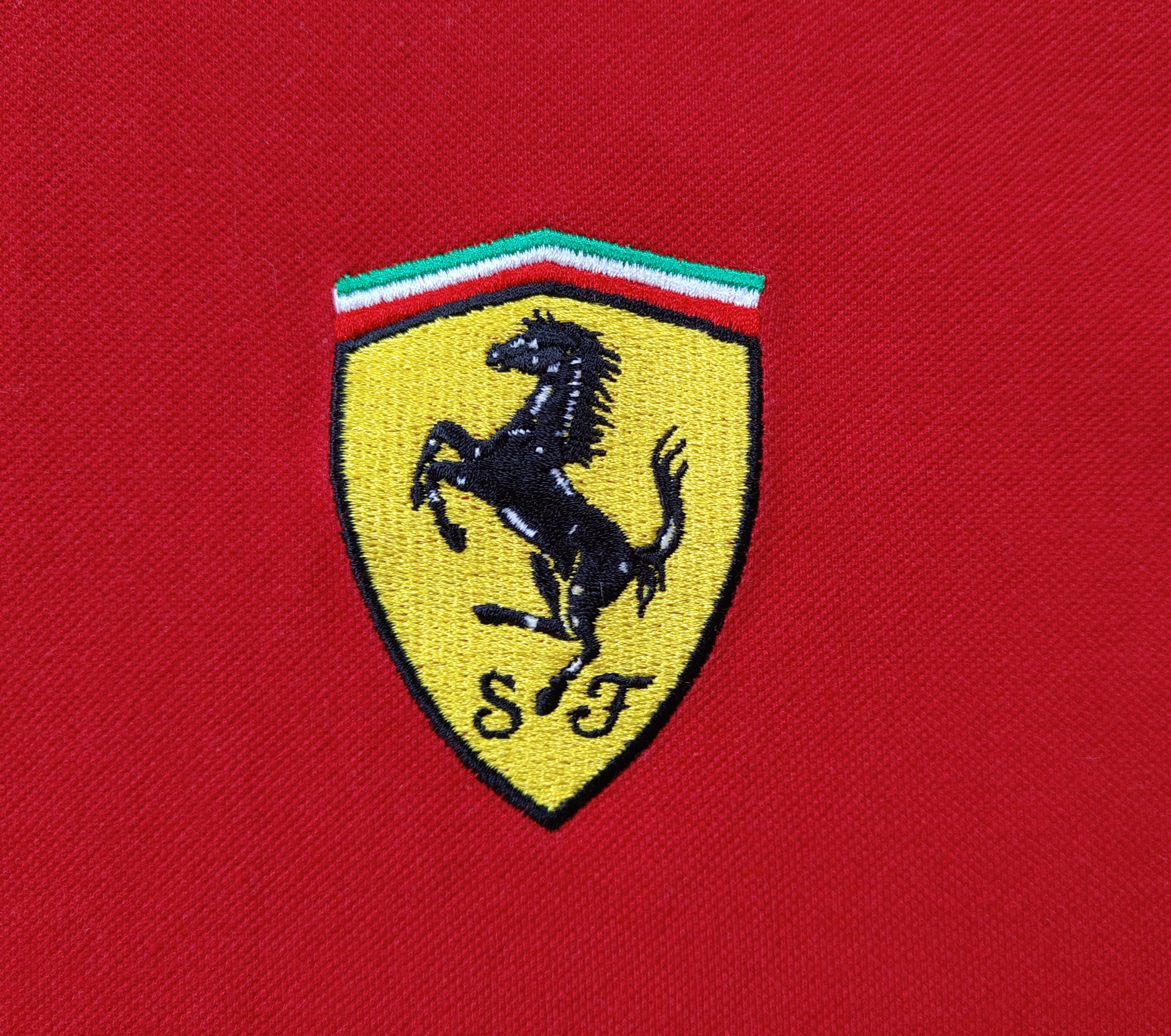 Ferrari Vintage 1999 Ferrari Men's Retro Red Zip Polo T Shirt sz L Size US L / EU 52-54 / 3 - 3 Thumbnail