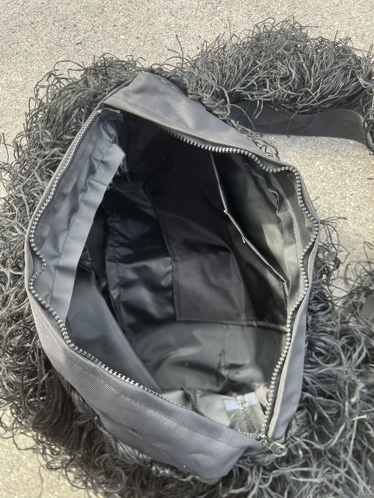 Japanese Brand Squatch Messanger Bag Size ONE SIZE - 4 Thumbnail