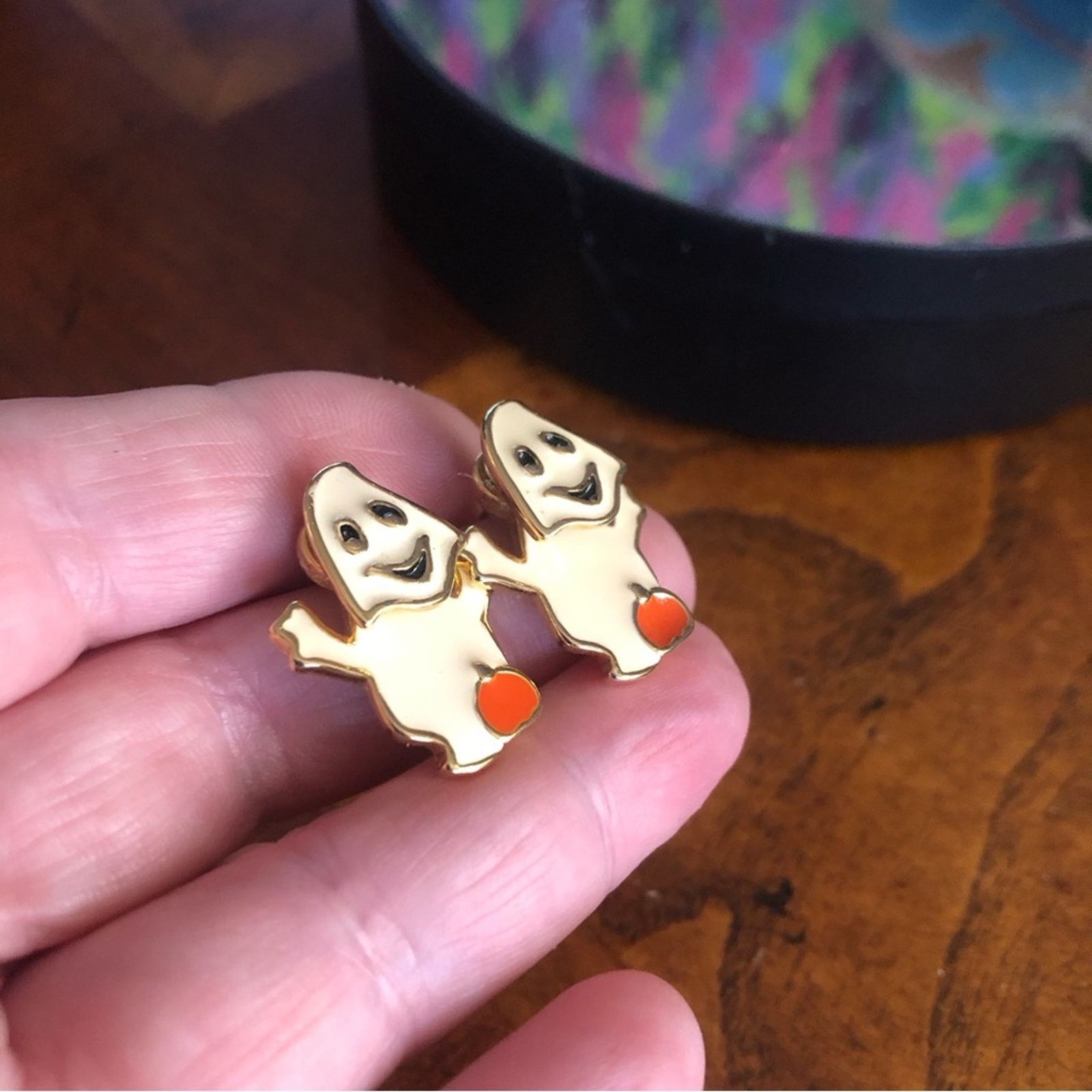 Jewelry Halloween ghost enamel pierced earrings Size ONE SIZE - 7 Thumbnail
