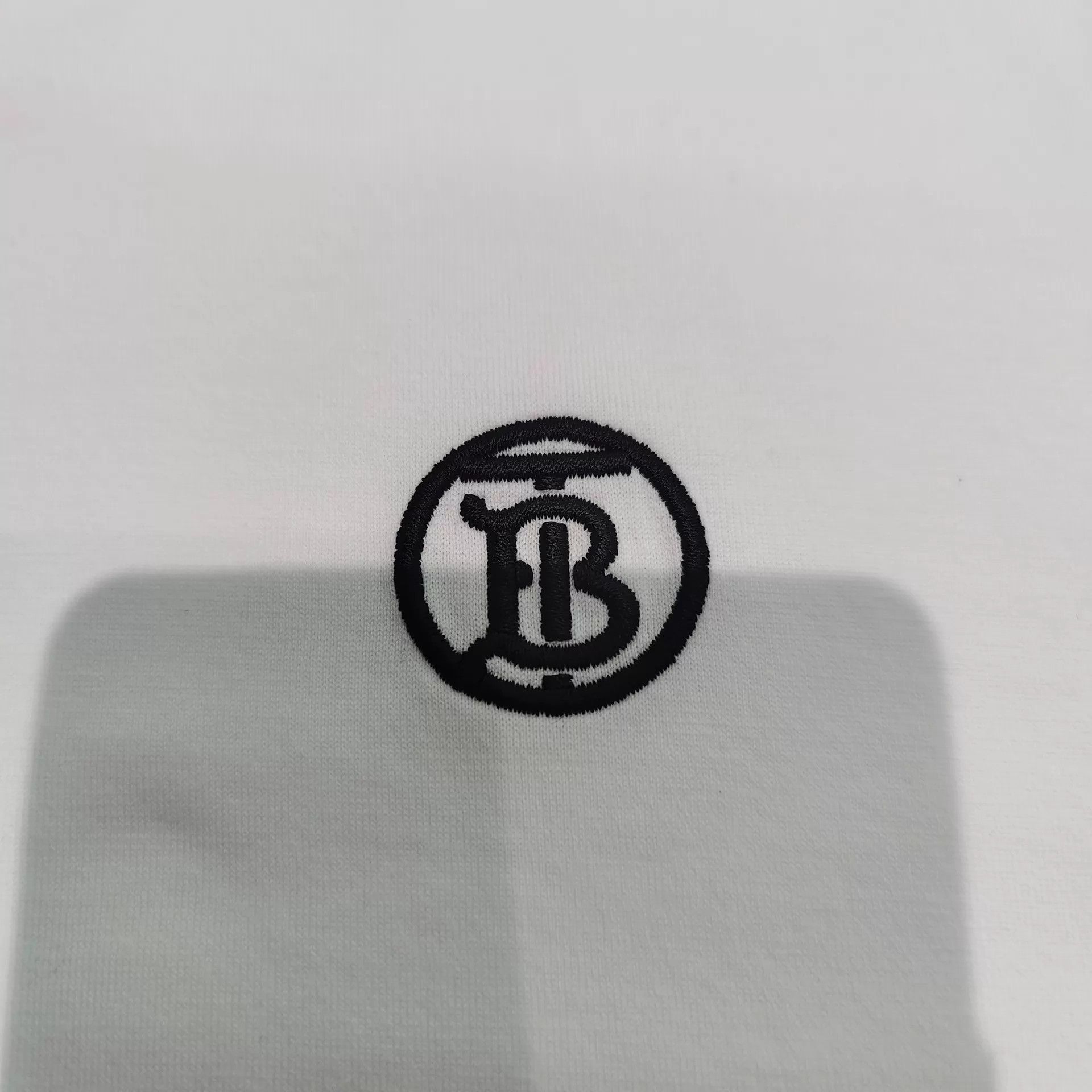 Burberry Burberry Classic Short Sleeve Tee XXL Size XXL / US 16-18 / IT 52-54 - 4 Thumbnail