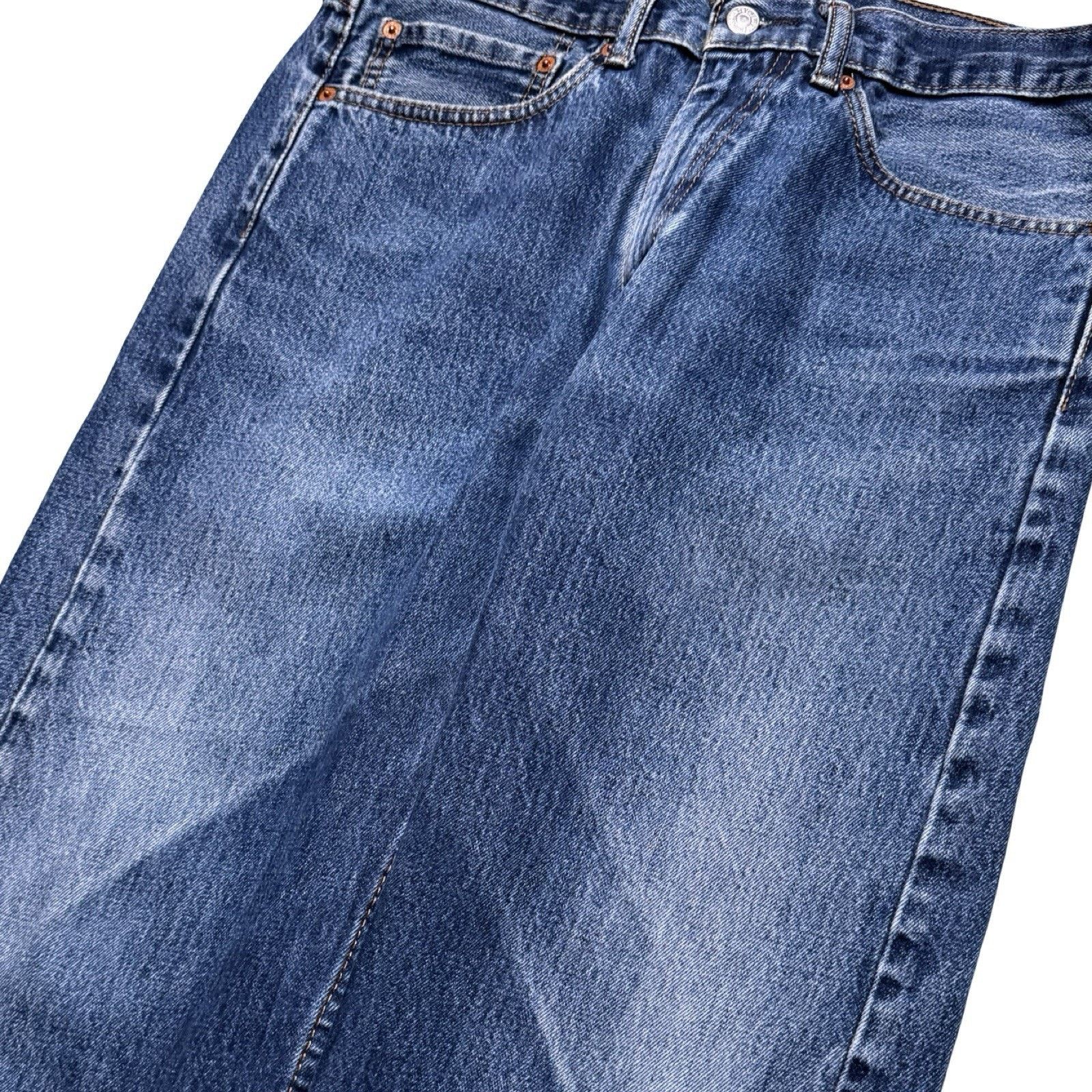 Levi's Levi 505 Jeans Mens 34x30 Blue Light Wash Regular Straight Size US 34 / EU 50 - 2 Thumbnail