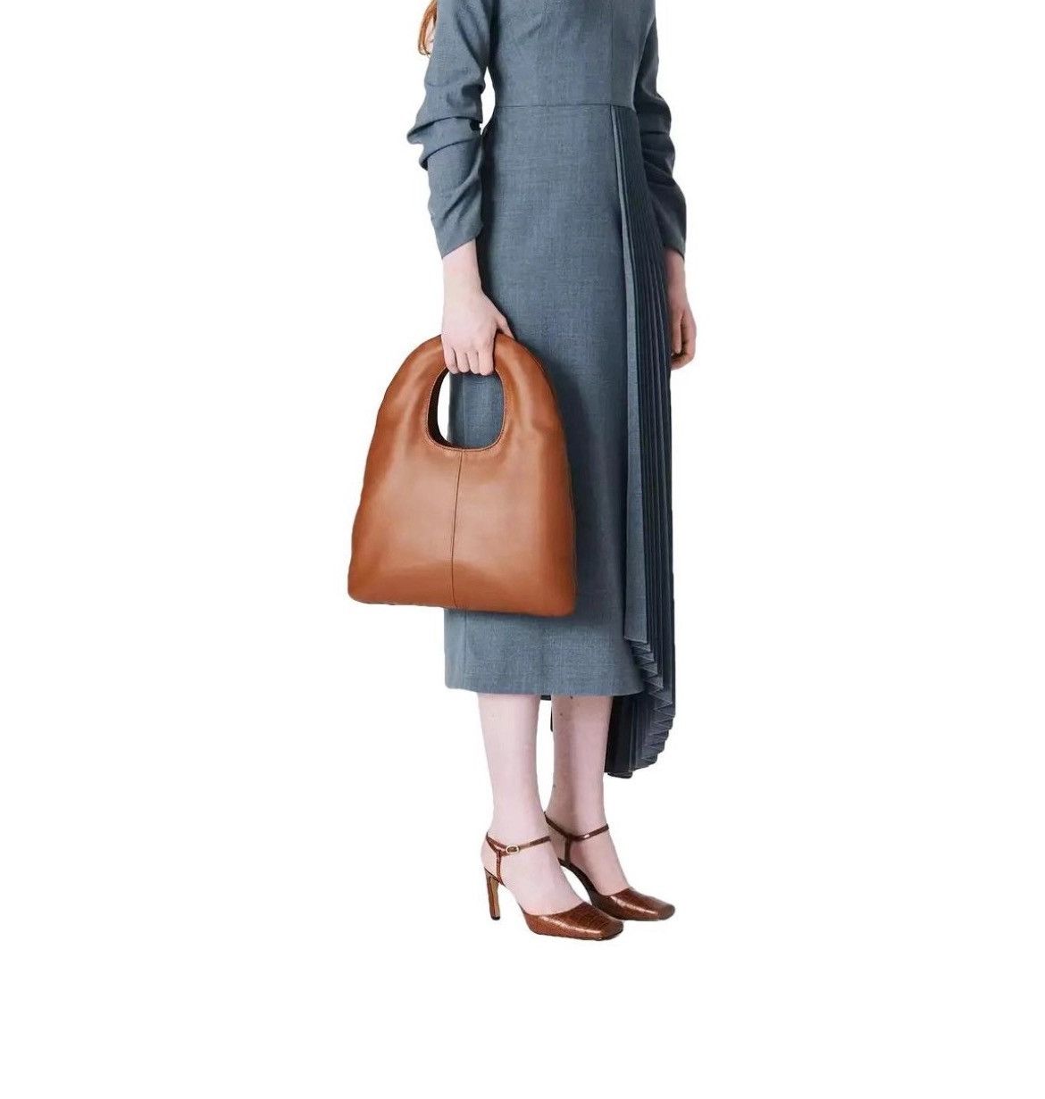 A.W.A.K.E. MODE Leather statement leather pillow bag Size ONE SIZE - 5 Thumbnail