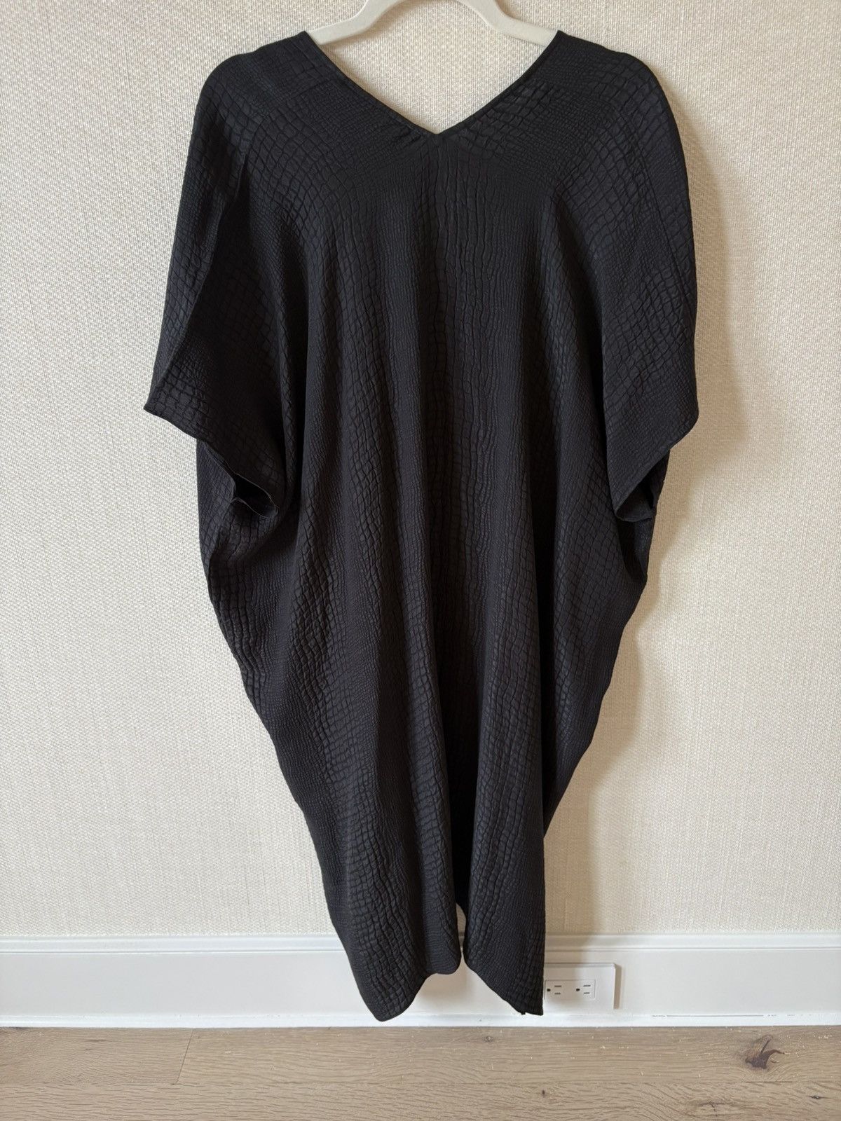 Other Marie France Van Damme Black Croc Embossed Midi Dress Silk Size ONE SIZE - 5 Thumbnail