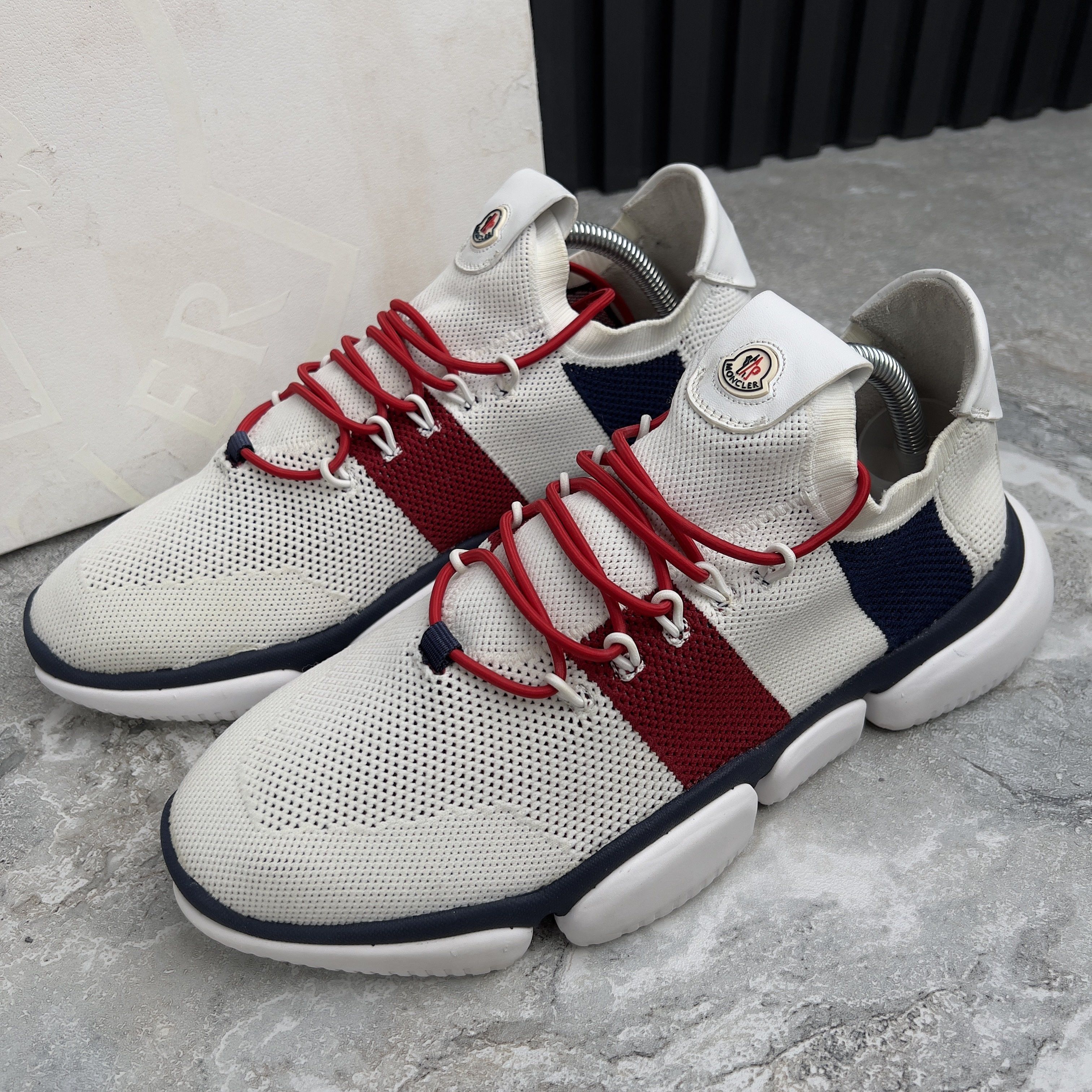Moncler Bubble Low Top Trainers Sneakers White Mesh Size US 9.5 / EU 42-43 - 1 Thumbnail