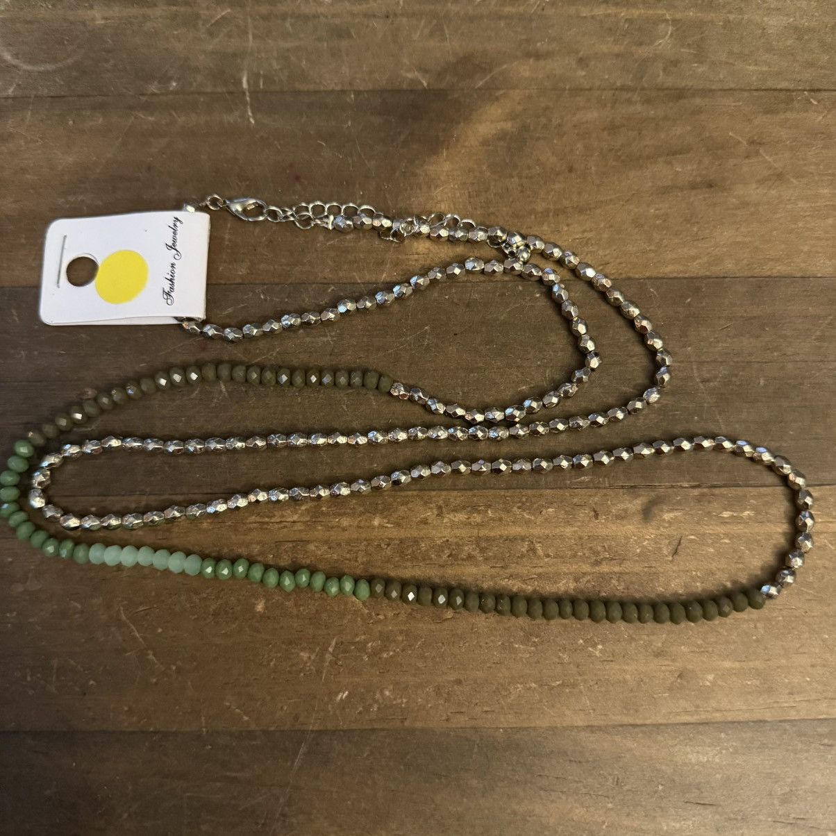 Other Long gold and ombré green bead necklace Size ONE SIZE - 2 Thumbnail