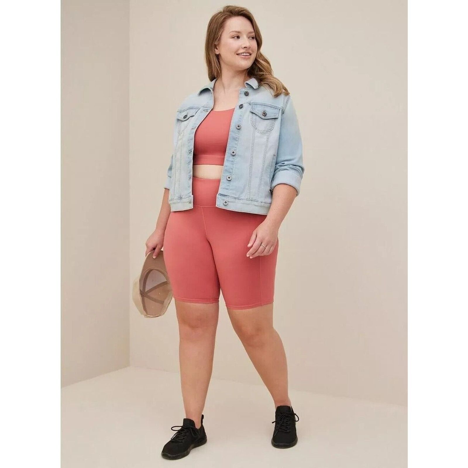 Other Torrid 0 L 12 Happy Camper Super Soft Pink Bike Shorts Size 34" / US 12 / IT 48 - 1 Thumbnail
