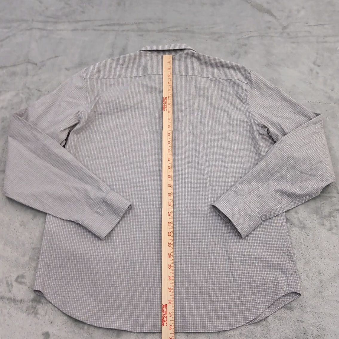 Old Navy Old Navy Shirt Mens XL Slim Fit Gray Plaid Long Sleeve Button Up Cotton Blend Mens XL Slim Fit Button-Up Shirt Gray Plaid Size US XL / EU 56 / 4 - 5 Thumbnail