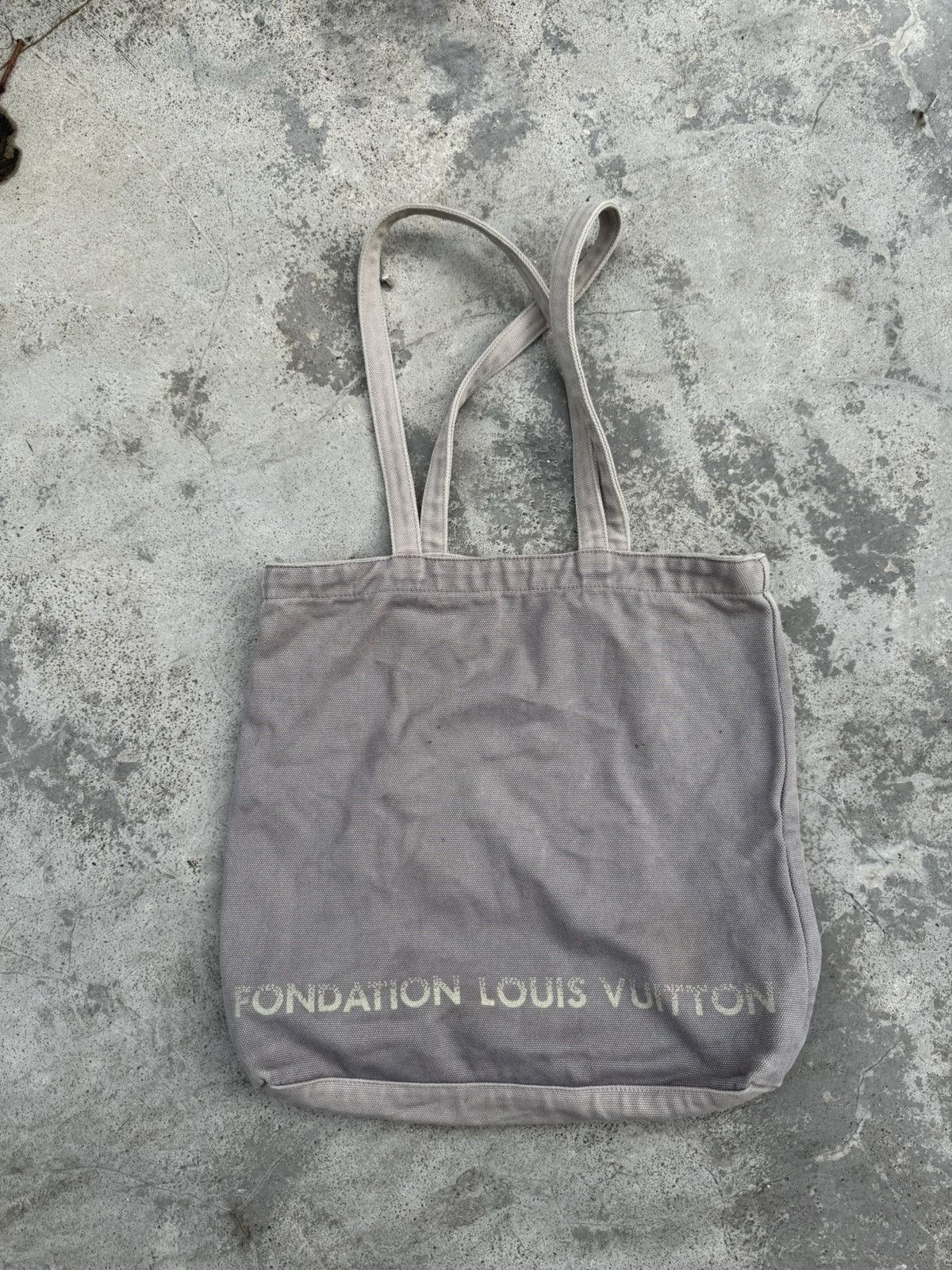 Louis Vuitton Fondation Louis Vuitton tote bag Size ONE SIZE - 2 Thumbnail