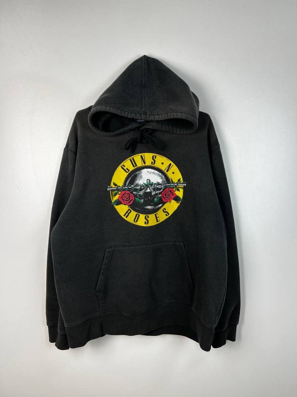 Vintage Guns N Roses band vintage hoodie size XL Size US XL / EU 56 / 4 - 1 Thumbnail