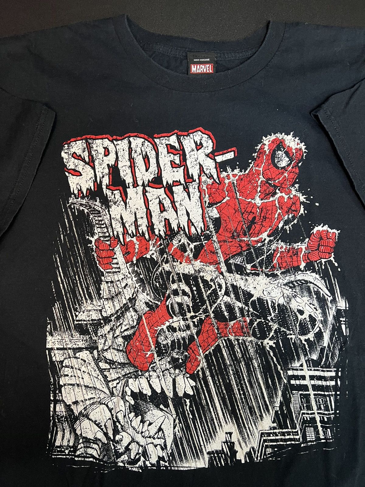 Mad Engine Vintage spiderman mad engine rain t shirt size XL navy Size US XL / EU 56 / 4 - 1 Thumbnail