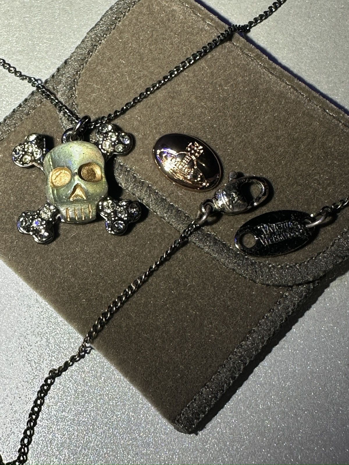 Vivienne Westwood ☠️Rare☠️ Skull Vivienne Westwiid pendant Size ONE SIZE - 7 Thumbnail