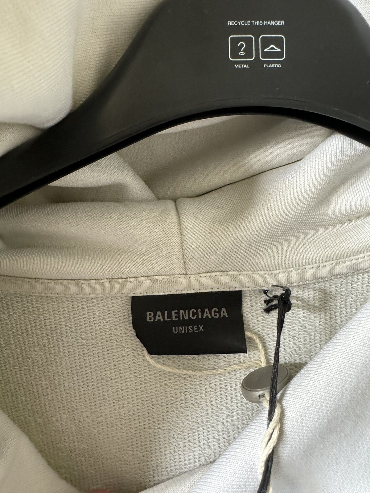 Balenciaga Balenciaga Gaffer Tape Hoodie Size 2 Size US M / EU 48-50 / 2 - 4 Thumbnail