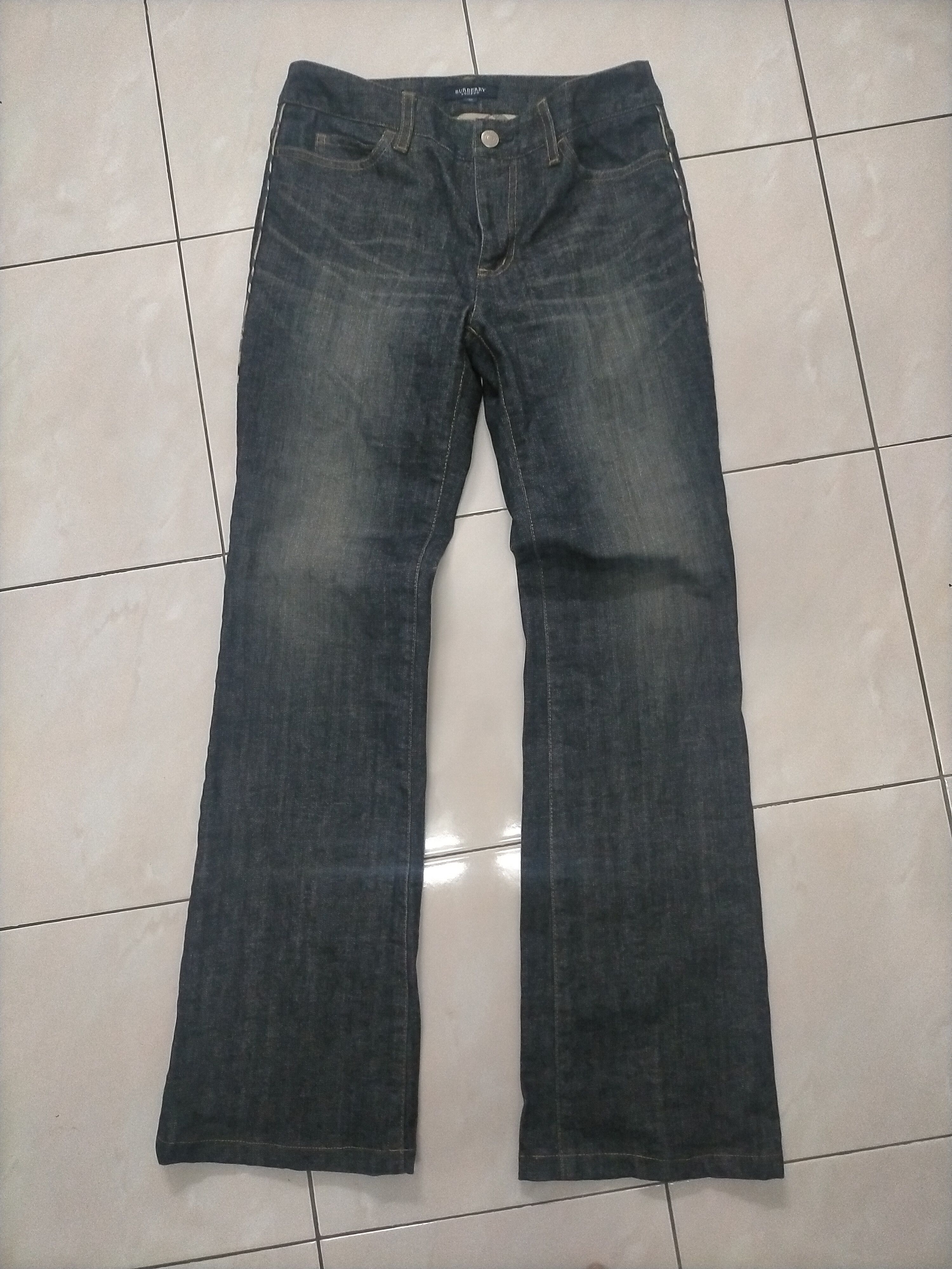 Burberry × Designer Rare Burberry London Mudwash Flare Jeans Size US 29 - 2 Thumbnail
