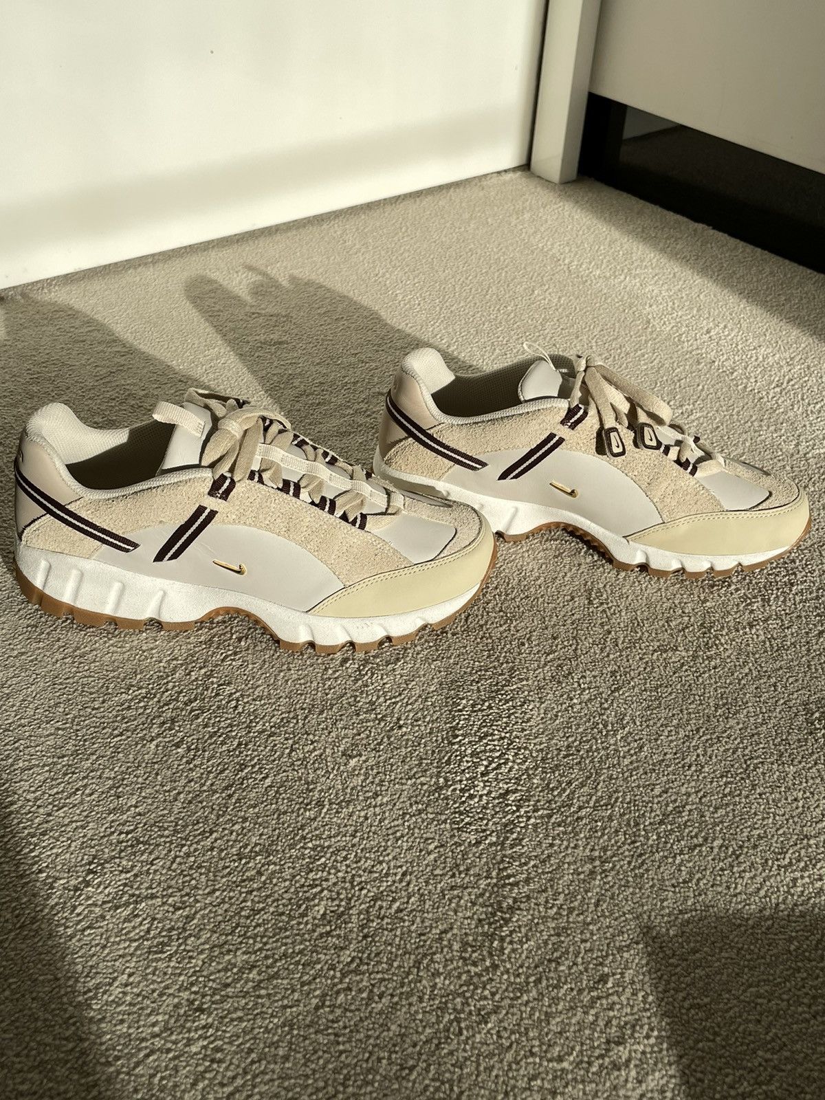 Jacquemus × Nike NEW Nike Air Humara LX x Jacquemus US 10 / EU 43 Size US 10 / EU 43 - 2 Thumbnail