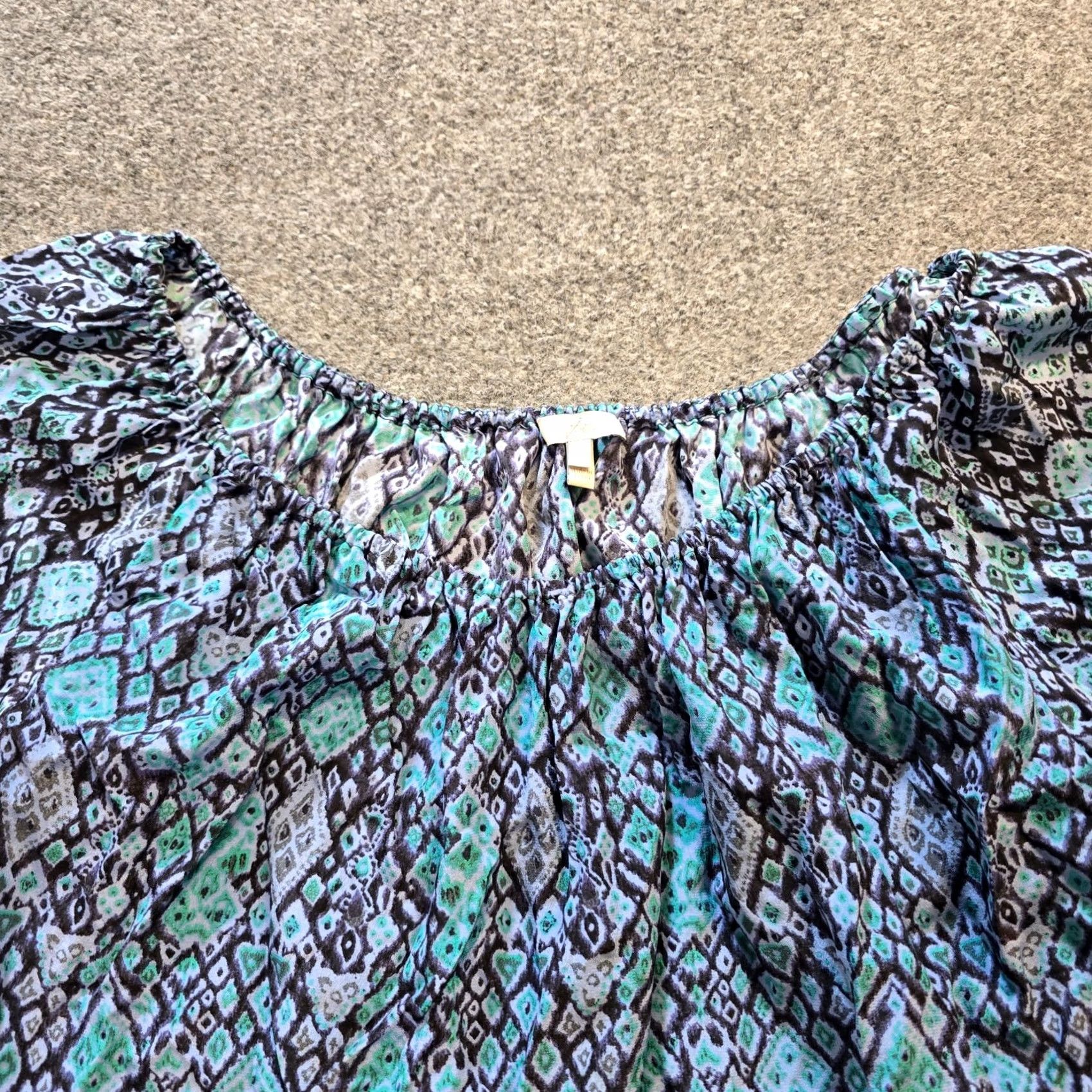 Joie Joie Top Women Size S Blue Purple Silk Geometric Classic Peasant Boho Casual Puff Sleeve Short Sleeve Pullover Blouse Womens Size S / US 4 / IT 40 - 2 Thumbnail
