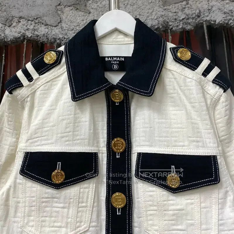 Balmain Balmain Women's Cropped Jacket in White . Size XXS / US 00 / IT 34 - 3 Thumbnail