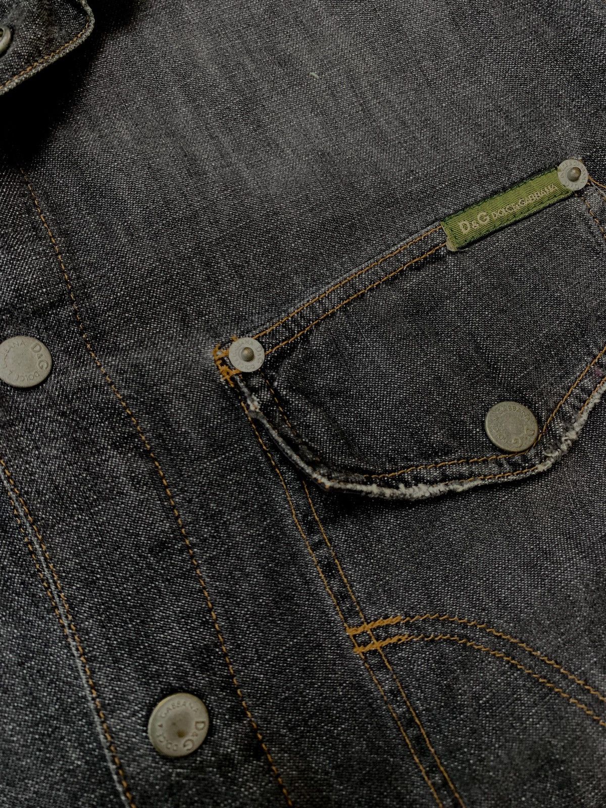 Dolce & Gabbana FREE TAX! Misplaced Pocket Denim Shirt - Medium Size US M / EU 48-50 / 2 - 11 Thumbnail