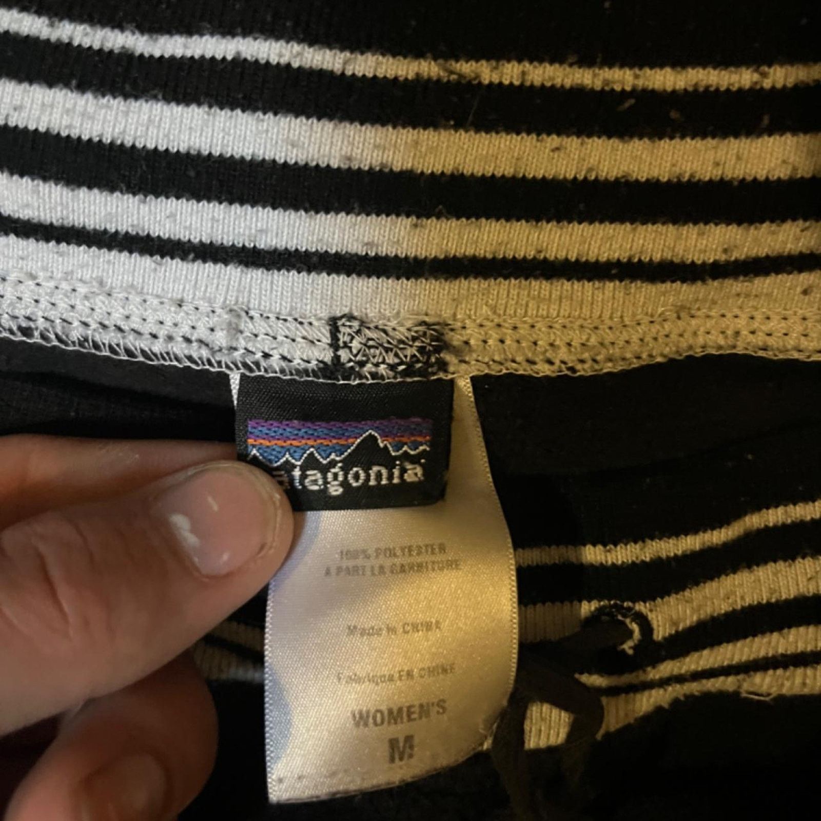 Patagonia Black patagonia sweatpants size m Size 30" / US 8 / IT 44 - 2 Thumbnail