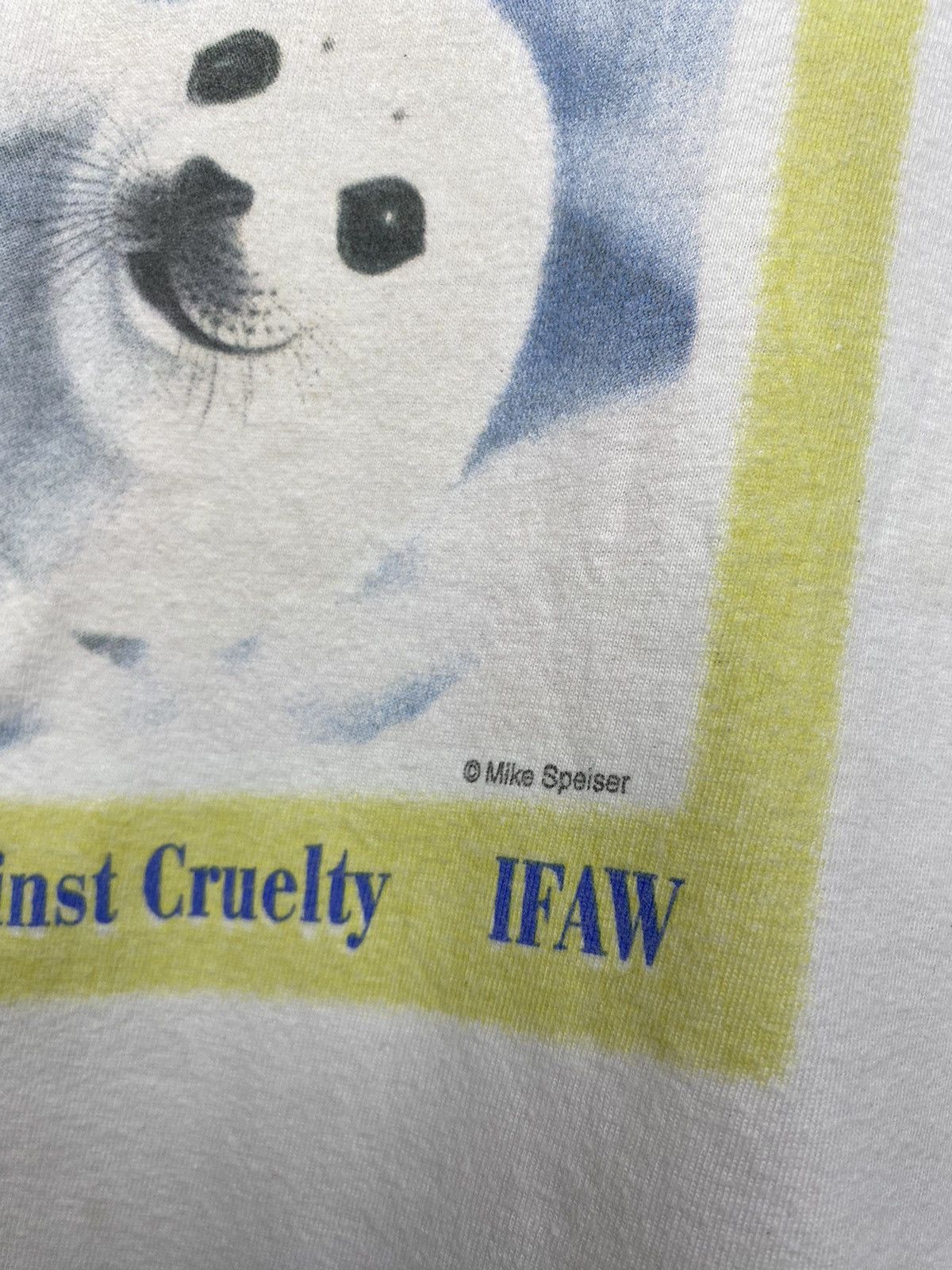 Habitat × Native × Vintage Vintage 2000 IFAW Have a Heart Mike Speiser t-shirt Size US L / EU 52-54 / 3 - 12 Thumbnail