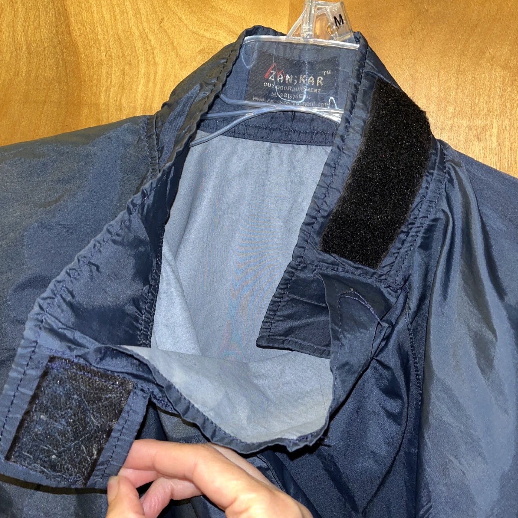 Equipment VINTAGE Zanskar Outdoor Equipment Windbreaker Rain Coat Jacket Unisex Small Summer Spring Nylon Very Dark Blue Women Size S / US 4 / IT 40 - 4 Thumbnail