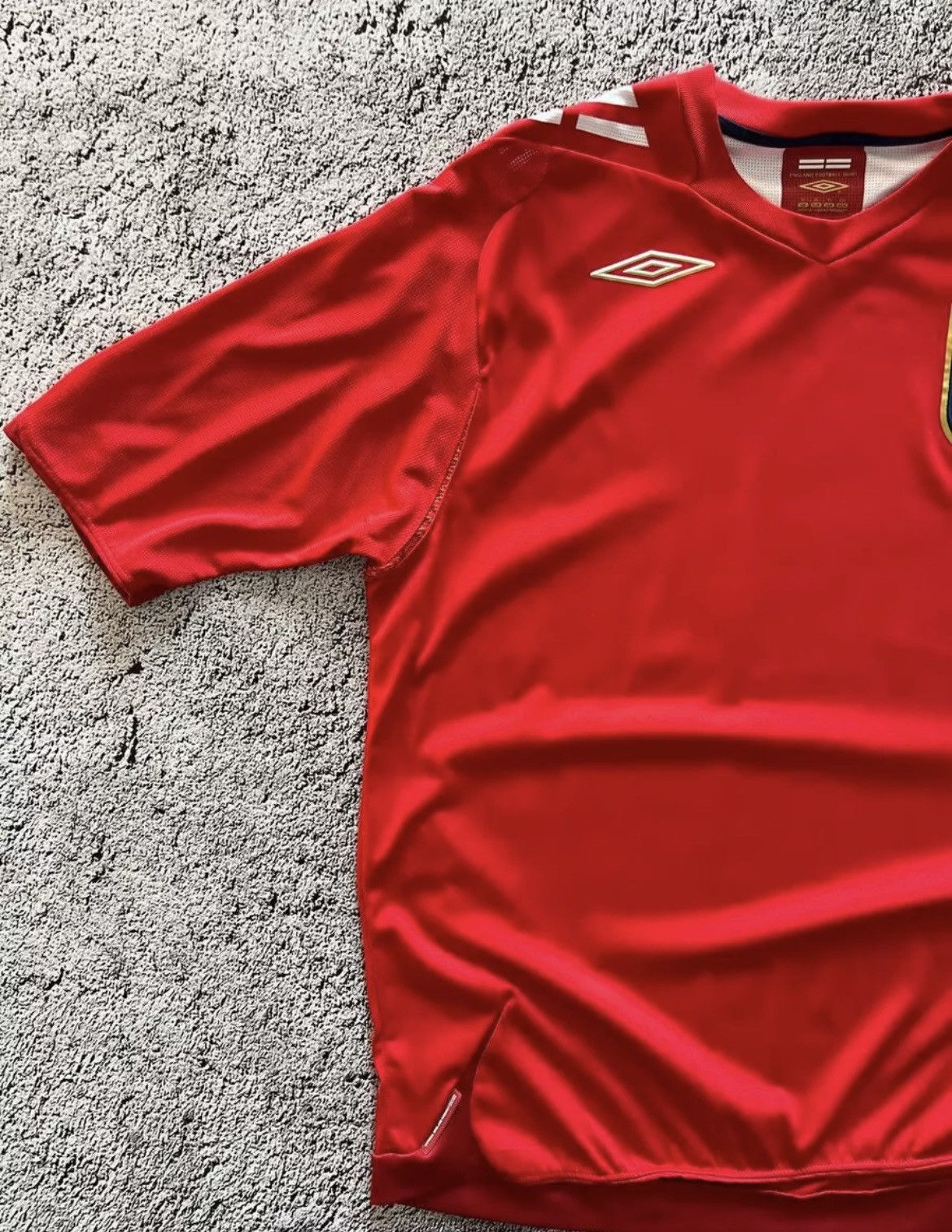 Umbro × Vintage England Umbro Football Shirt Away 2006-2008 Size XL Size US XL / EU 56 / 4 - 2 Thumbnail