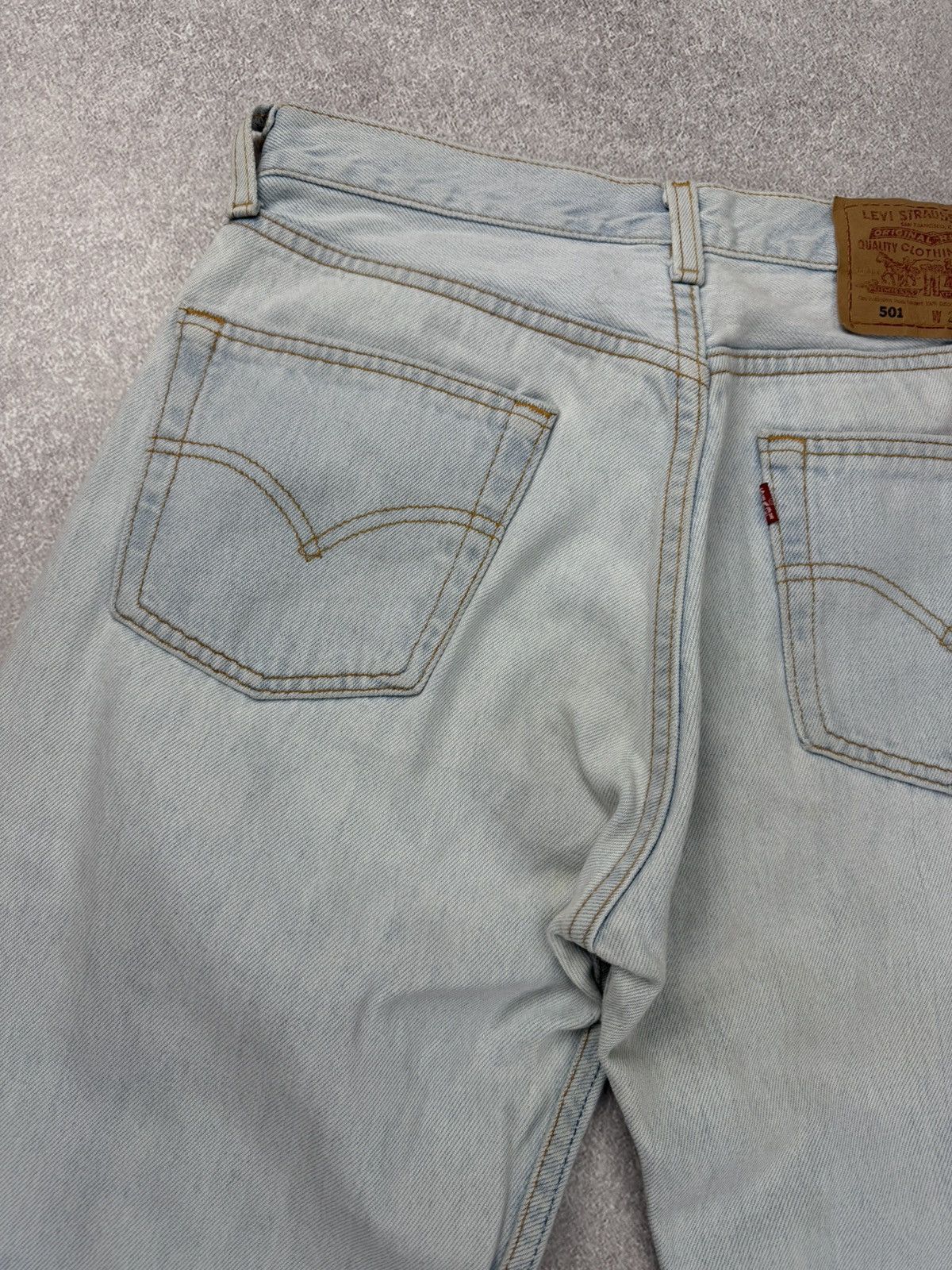 Levi's Vintage Levis Blue Denim Jeans Men’s Size 29x34 Size US 29 - 15 Thumbnail