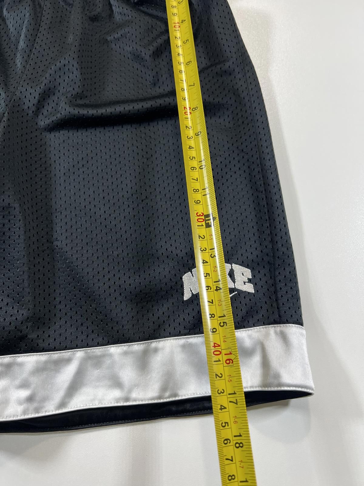 Nike Nike Black Mesh Athletic Shorts with Silver Trim Size US 32 / EU 48 - 5 Thumbnail