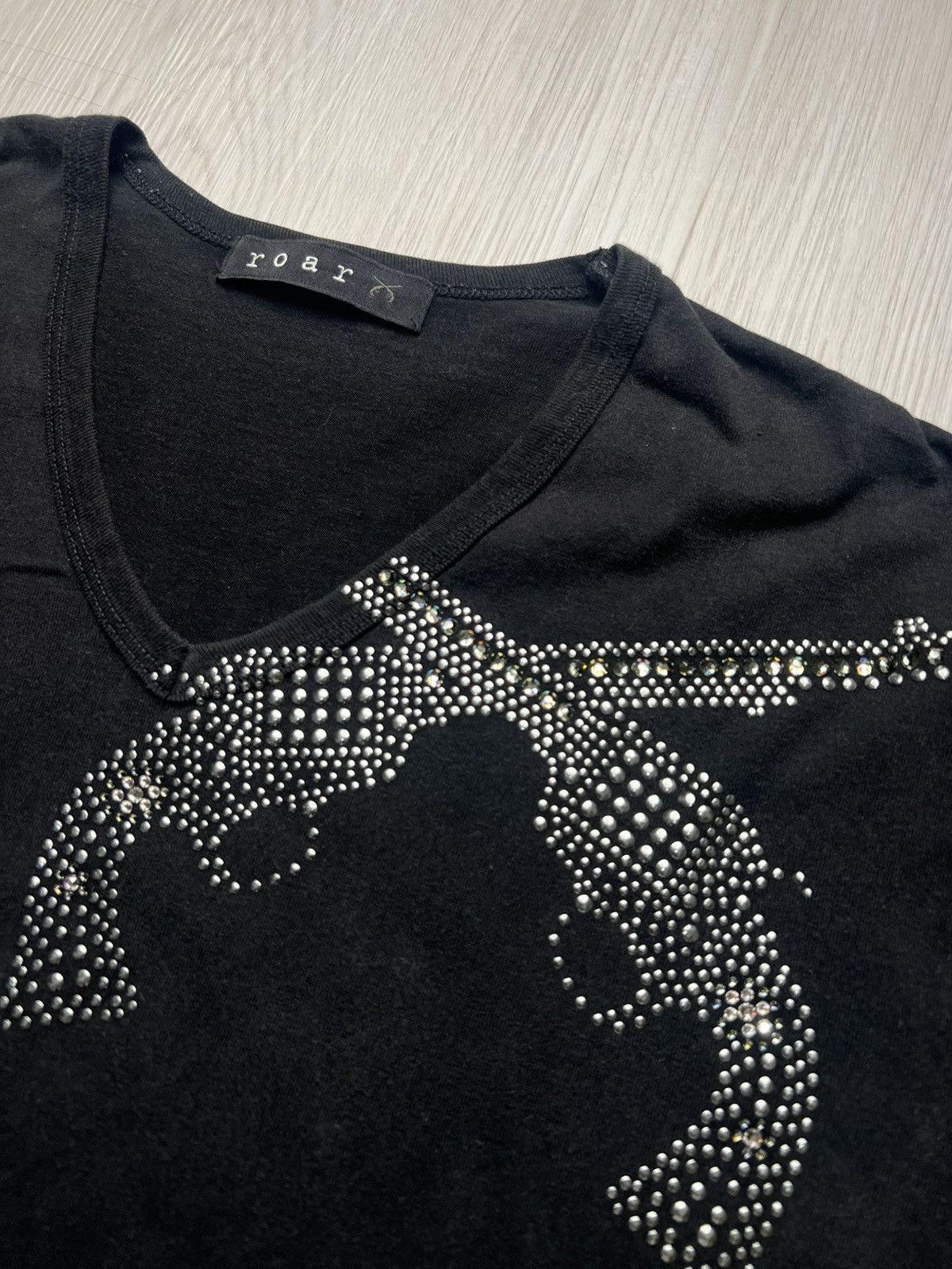 If Six Was Nine Roar Guns Studded Swarovski Pistol Gun Longsleeve Size US M / EU 48-50 / 2 - 3 Thumbnail