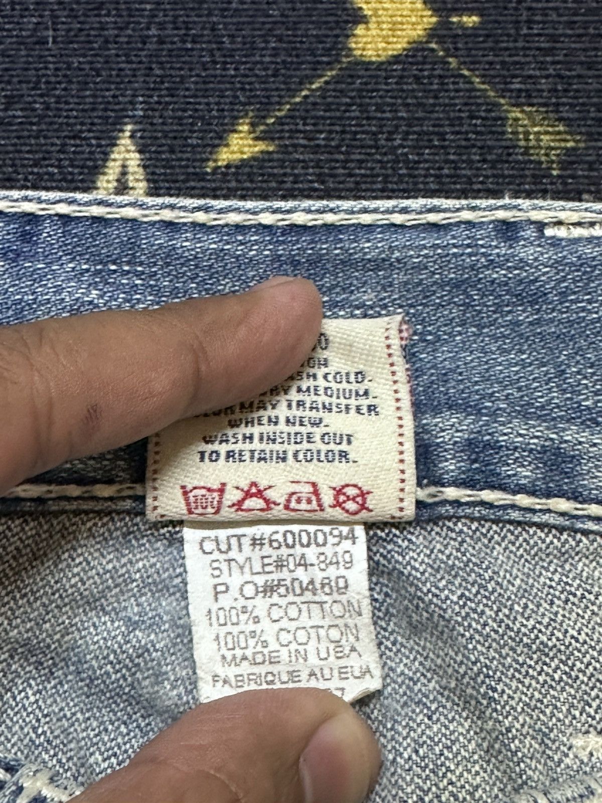 True Religion Vintage True Religion Micky Big T Curve Leg Faded Denim Size US 31 - 9 Thumbnail