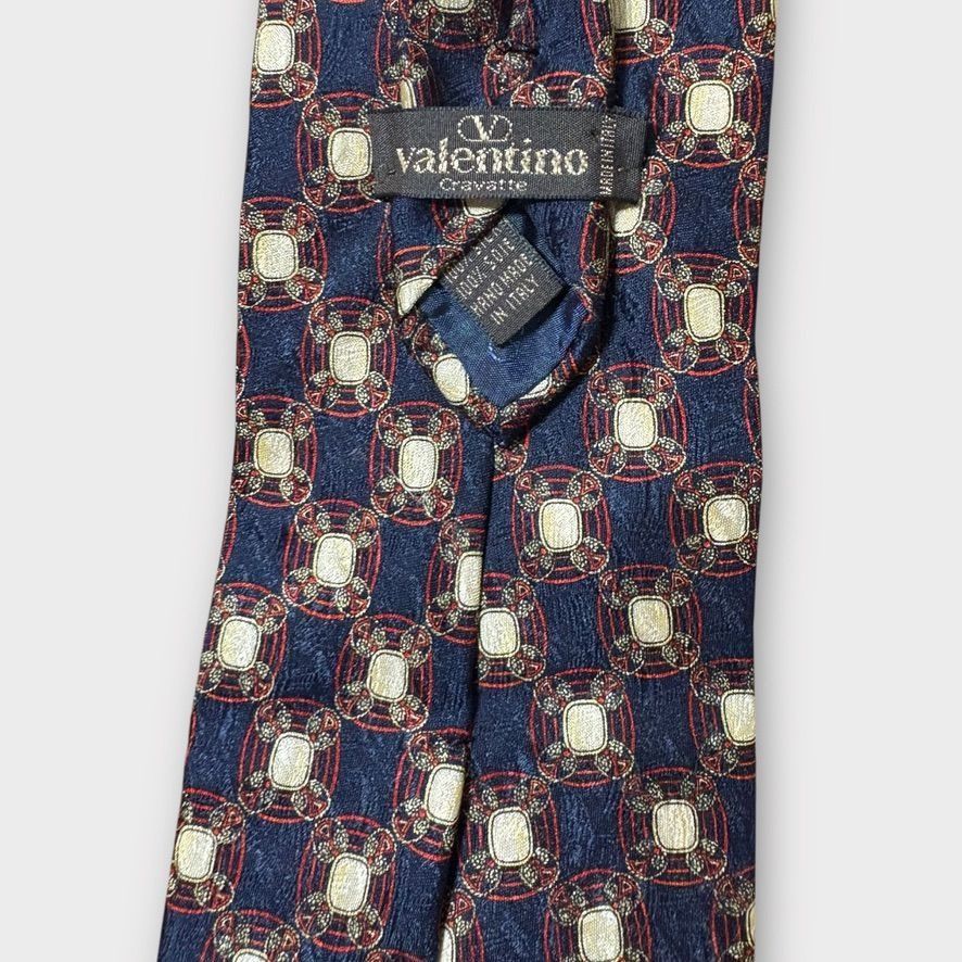 Valentino Vintage Valentino Tie Navy Blue Red Silk Classic Preppy Luxu Size ONE SIZE - 4 Thumbnail