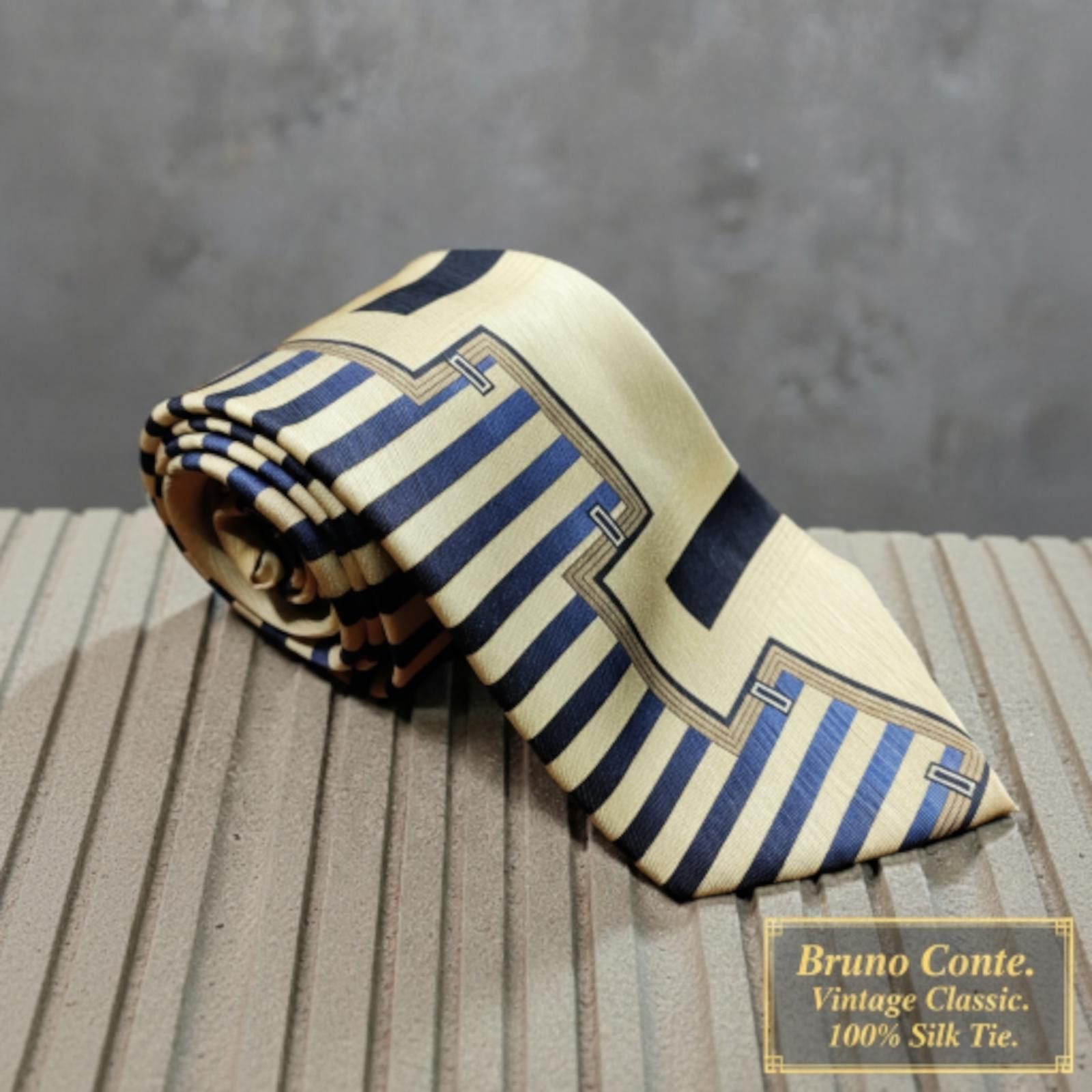 Other Bruno Conte Vintage Classic 100% Silk Necktie Size ONE SIZE - 1 Thumbnail