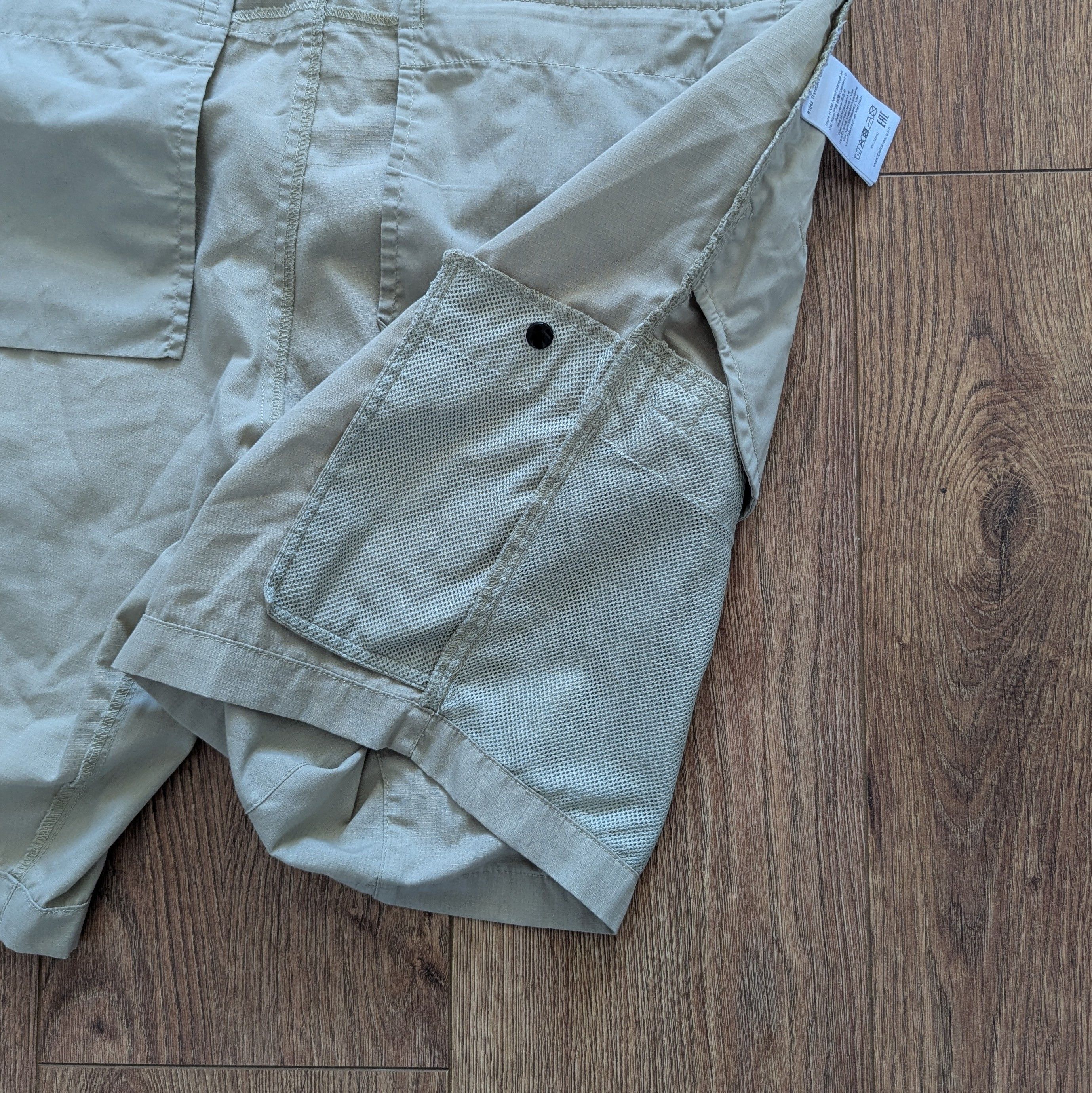 Fjallraven FJALLRAVEN 81542 G-1000 Travellers Shorts Outdoor Trekking Size US 38 / EU 54 - 18 Thumbnail