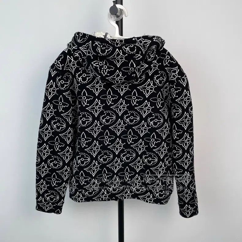 Louis Vuitton Louis Vuitton NBA Co-branded Jacket Size US S / EU 44-46 / 1 - 2 Thumbnail